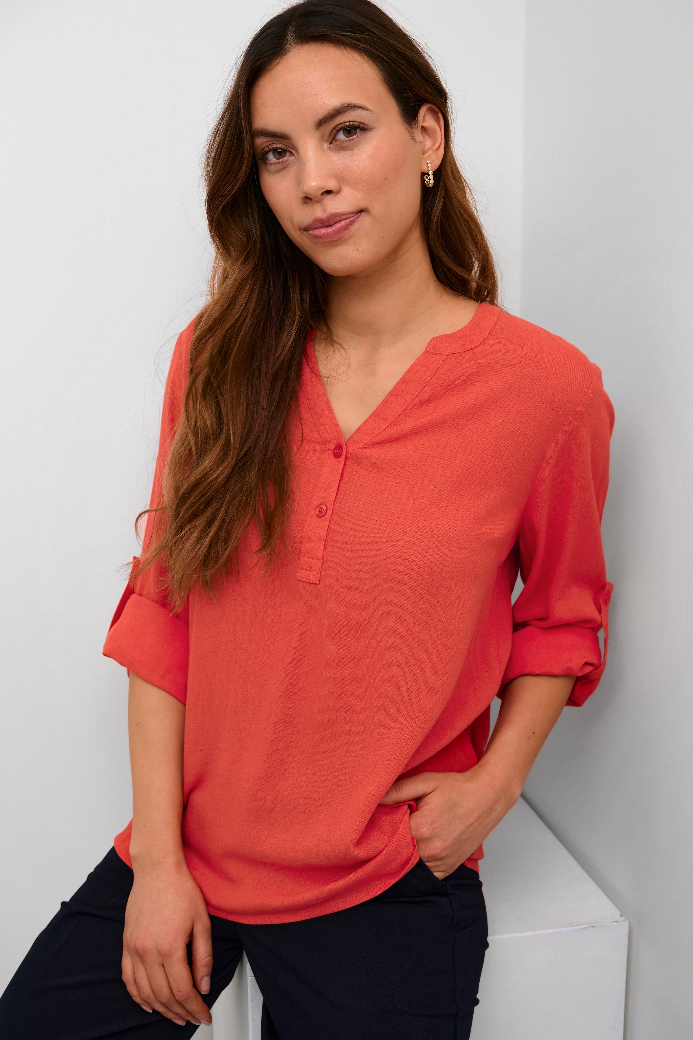 KAmilia Lin bluse LOOKBOOK DETAIL 10508313-181651