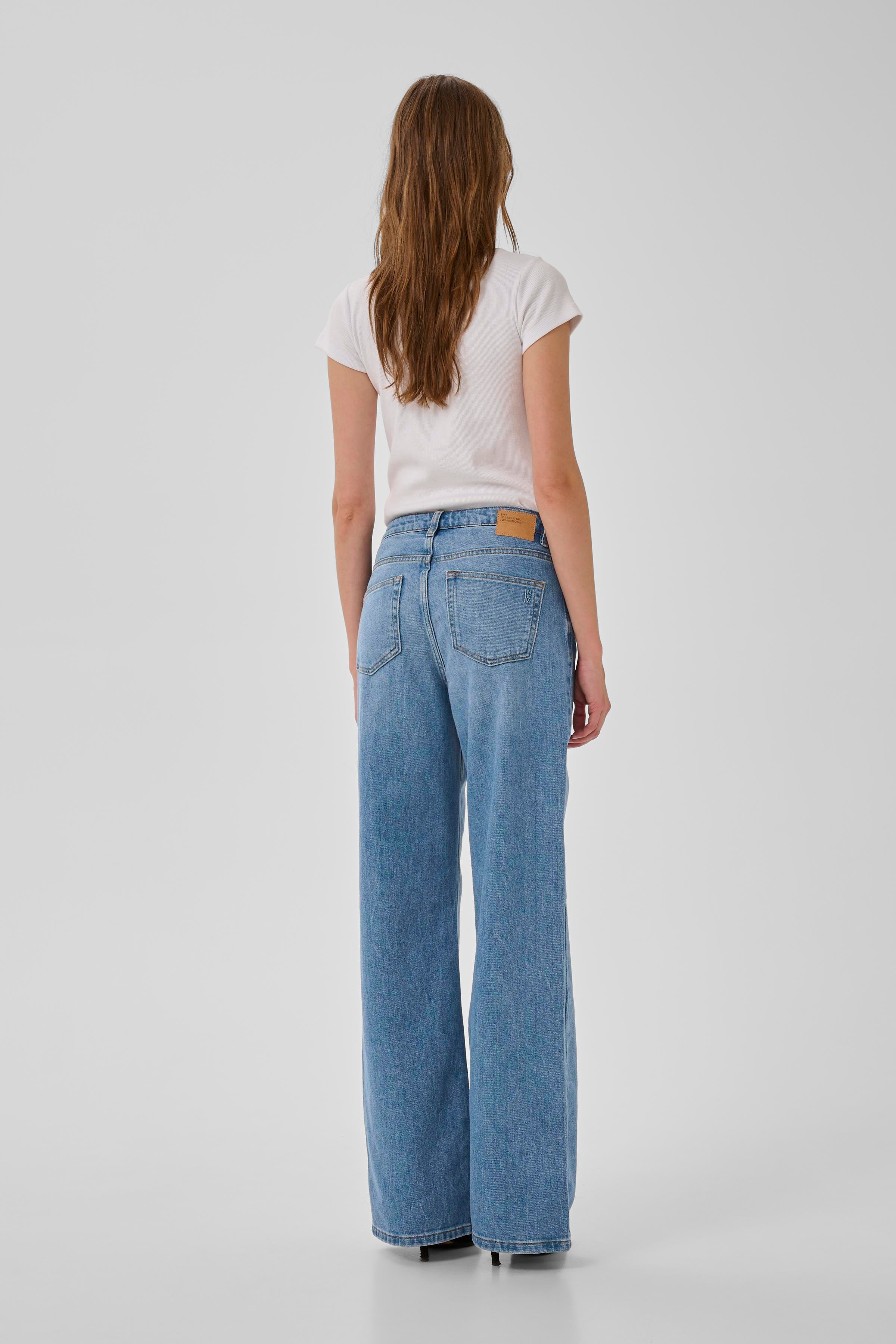 05 THE LOUIS HIGH WIDE LOOKBOOK BACK 10704222-100054