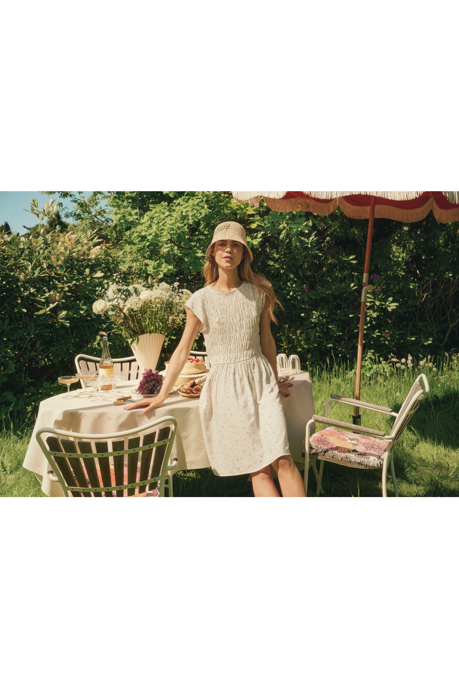 GislaSZ Kleid LOCATION NONE 30511203-304264