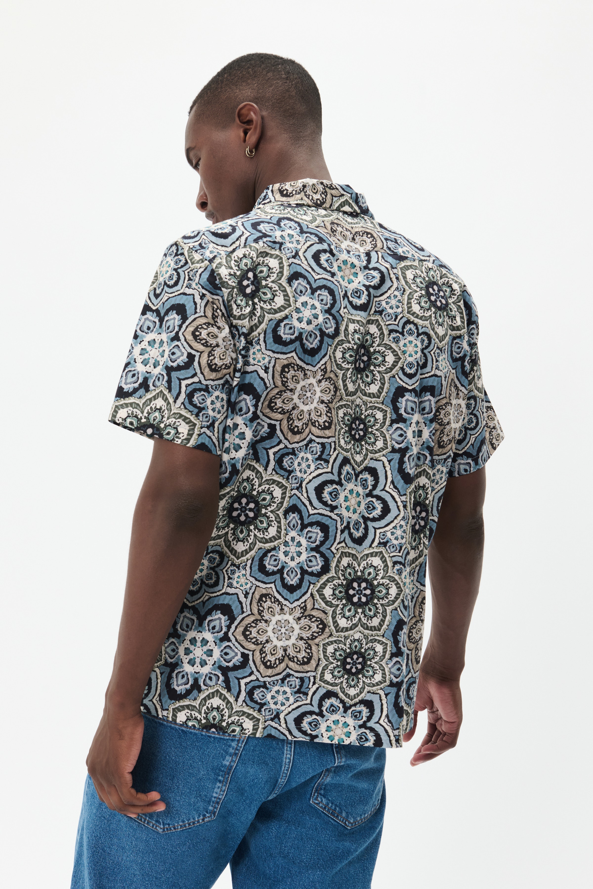 MAfloss Shirt LOOKBOOK BACK 30207974-190309