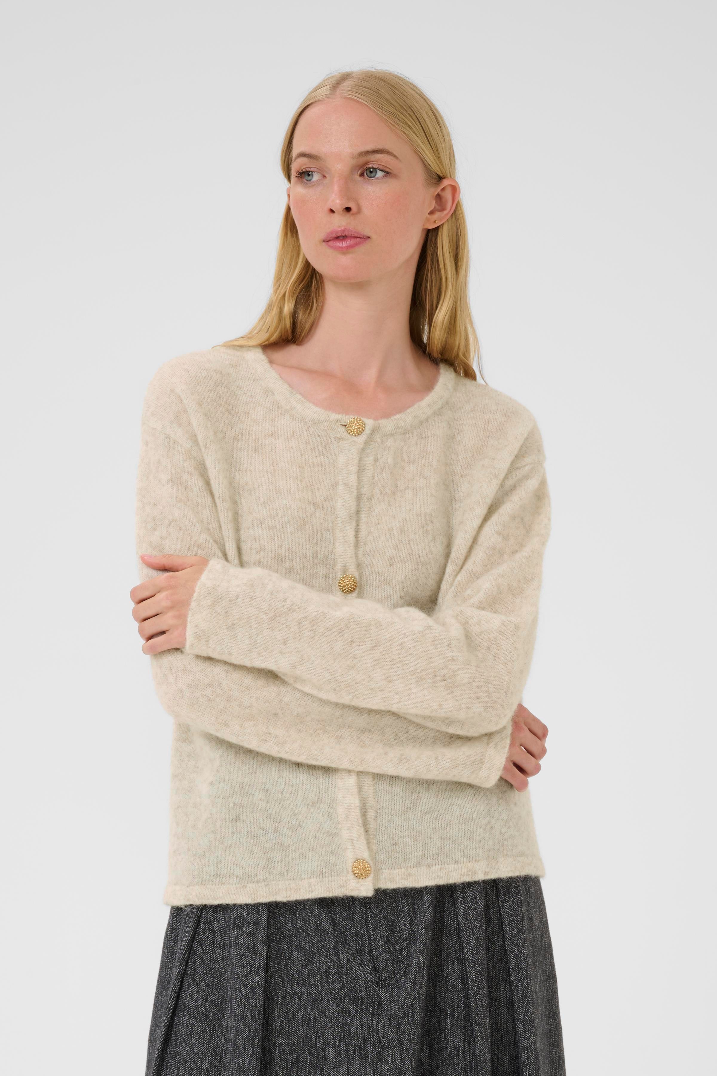 KBZelda Cardigan LOOKBOOK FRONT 10105602-110103