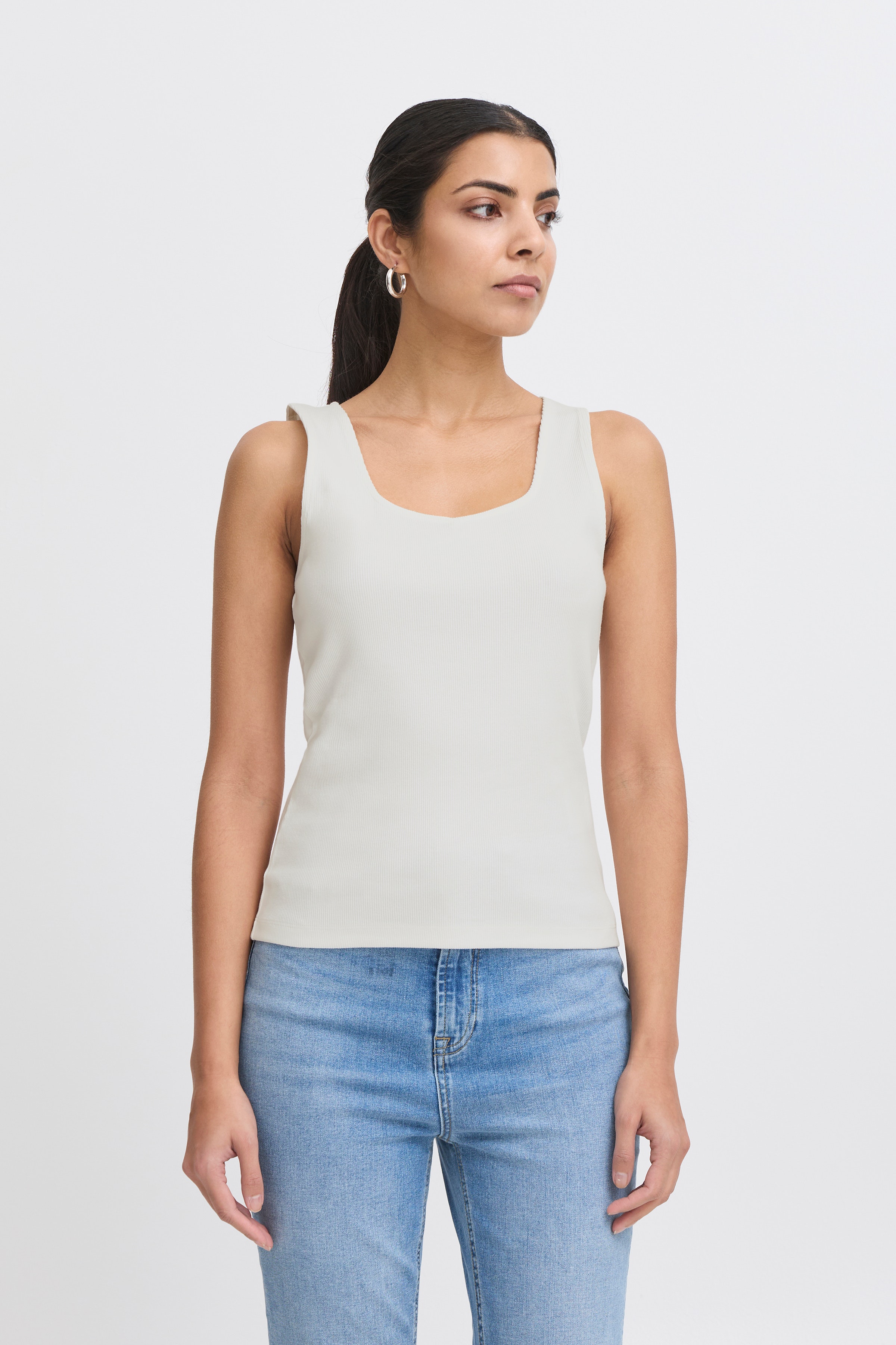 IHORETA Top LOOKBOOK FRONT 20118598-114201