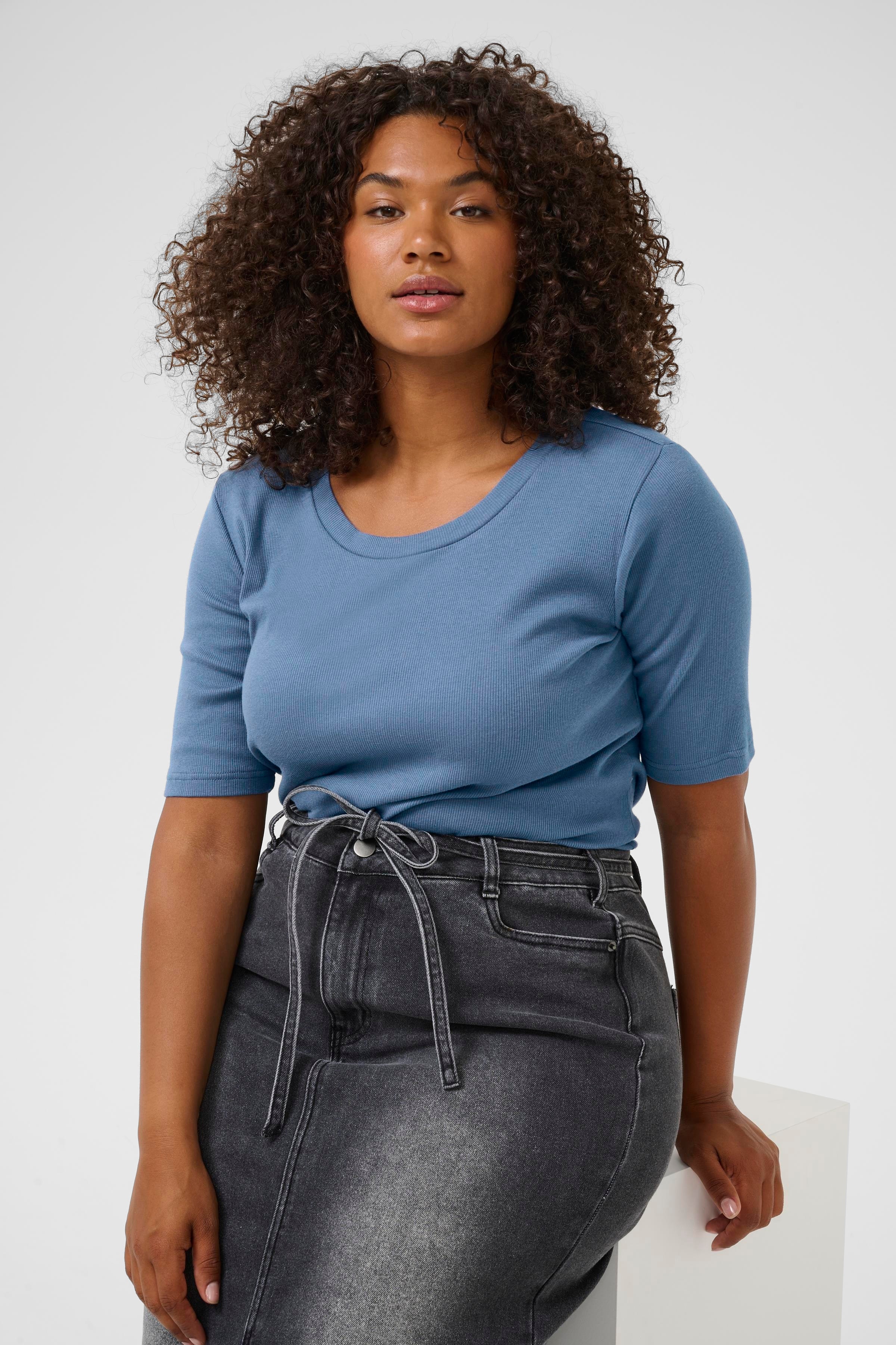 KCcarina T-shirt LOOKBOOK DETAIL 10581627-184028