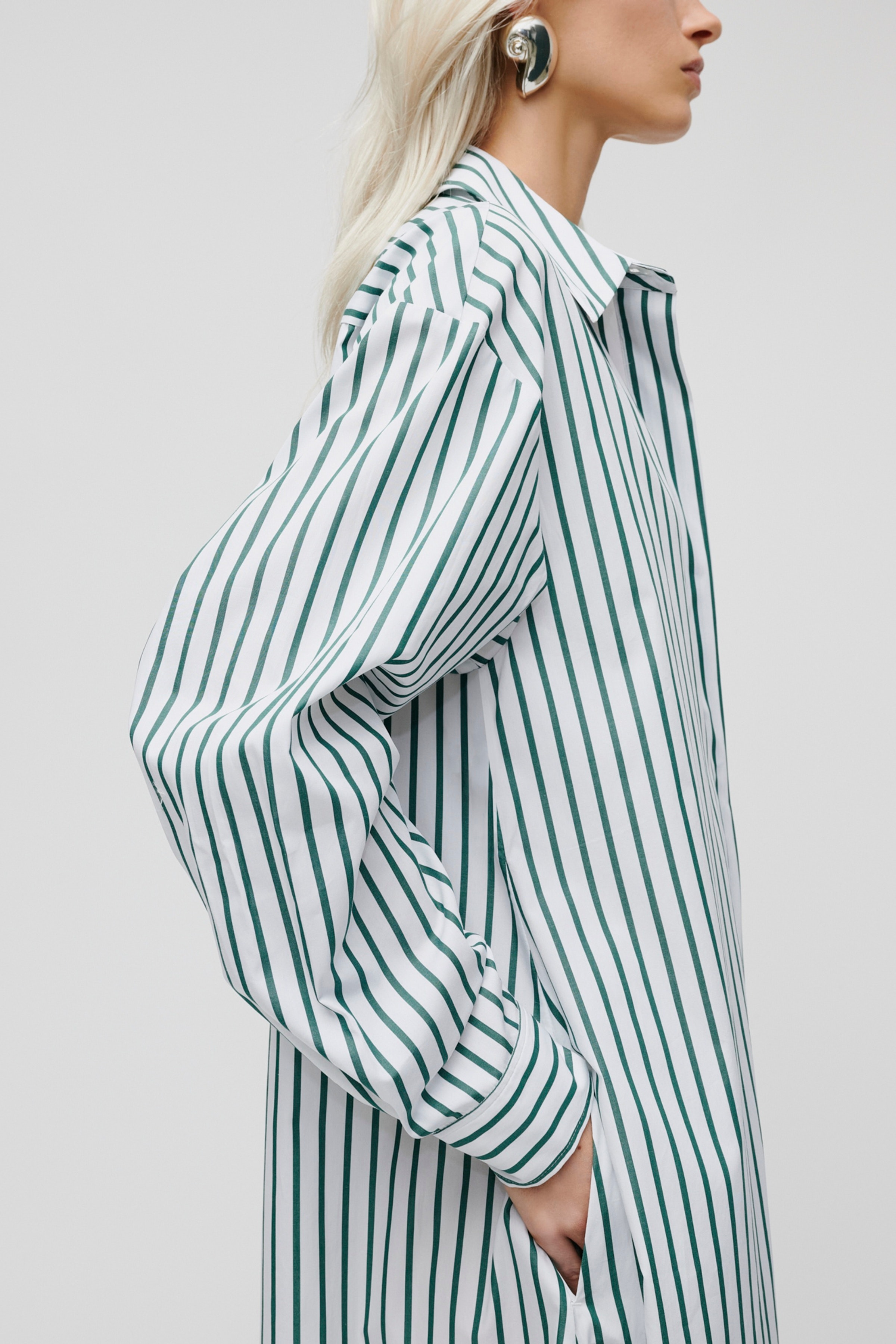 DINA Kjole LOOKBOOK DETAIL 30600407-MC2100