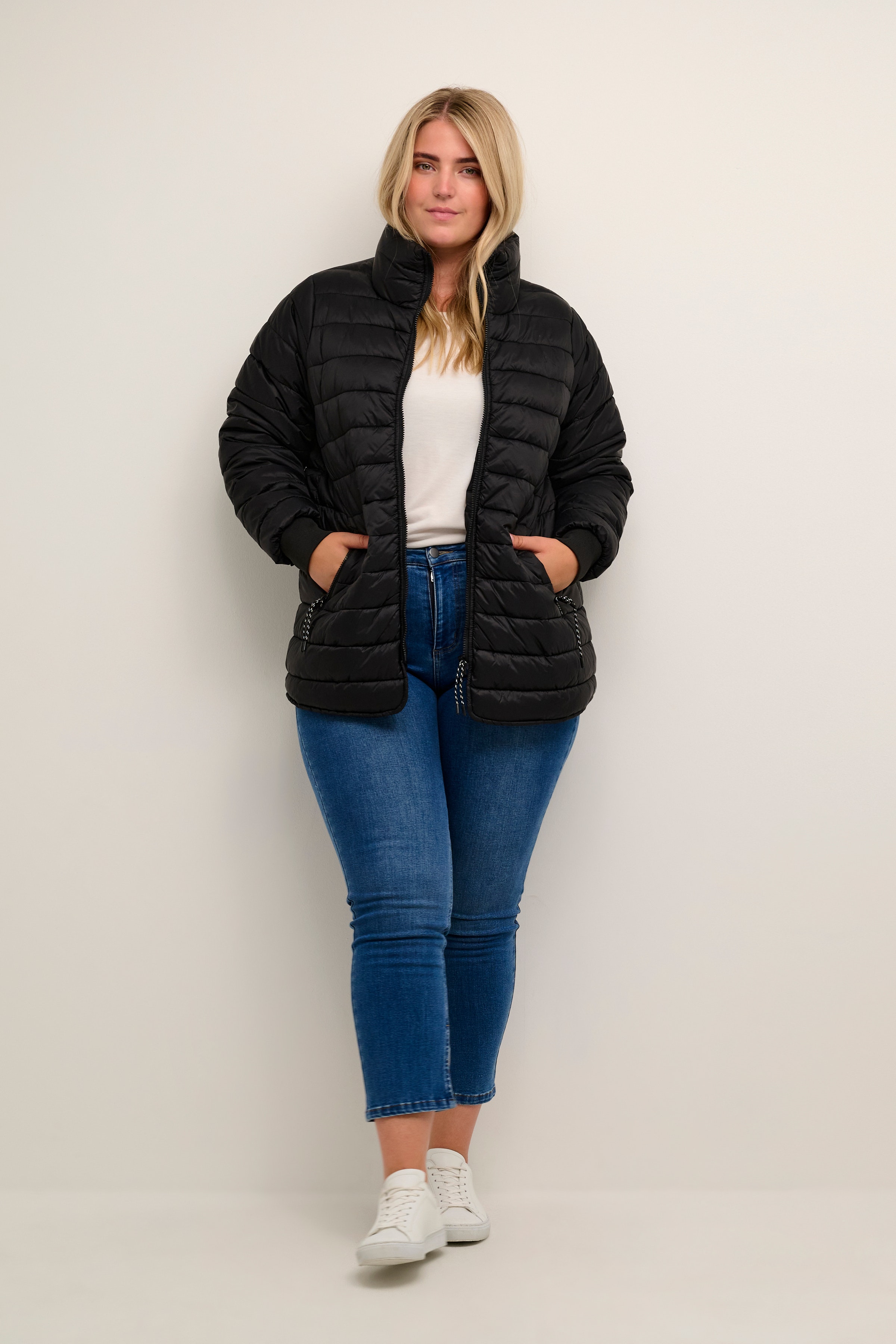 KClina Veste LOOKBOOK FRONT 10581344-100121