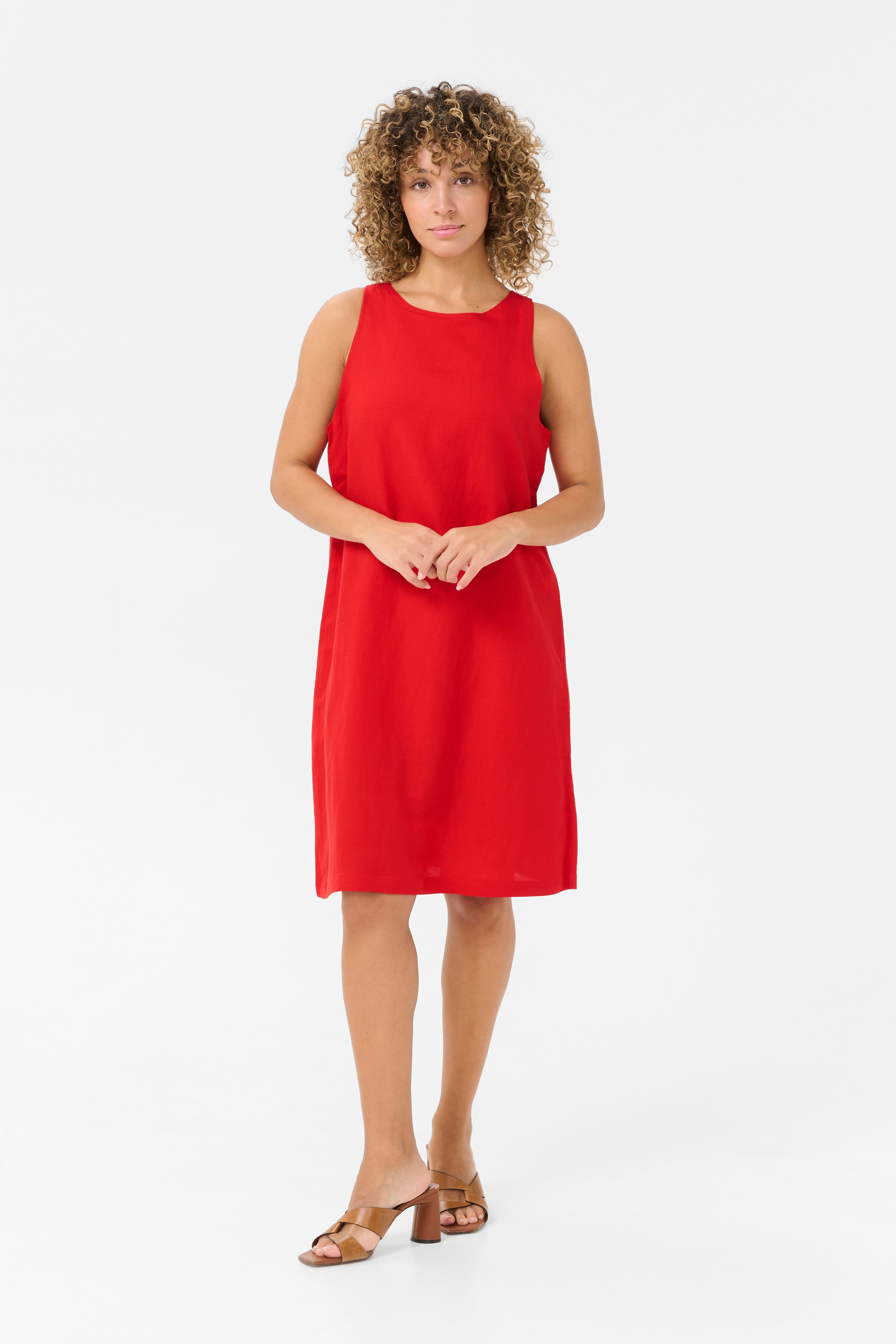 CRLinna Leinenkleid LOOKBOOK FRONT 10613594-181662