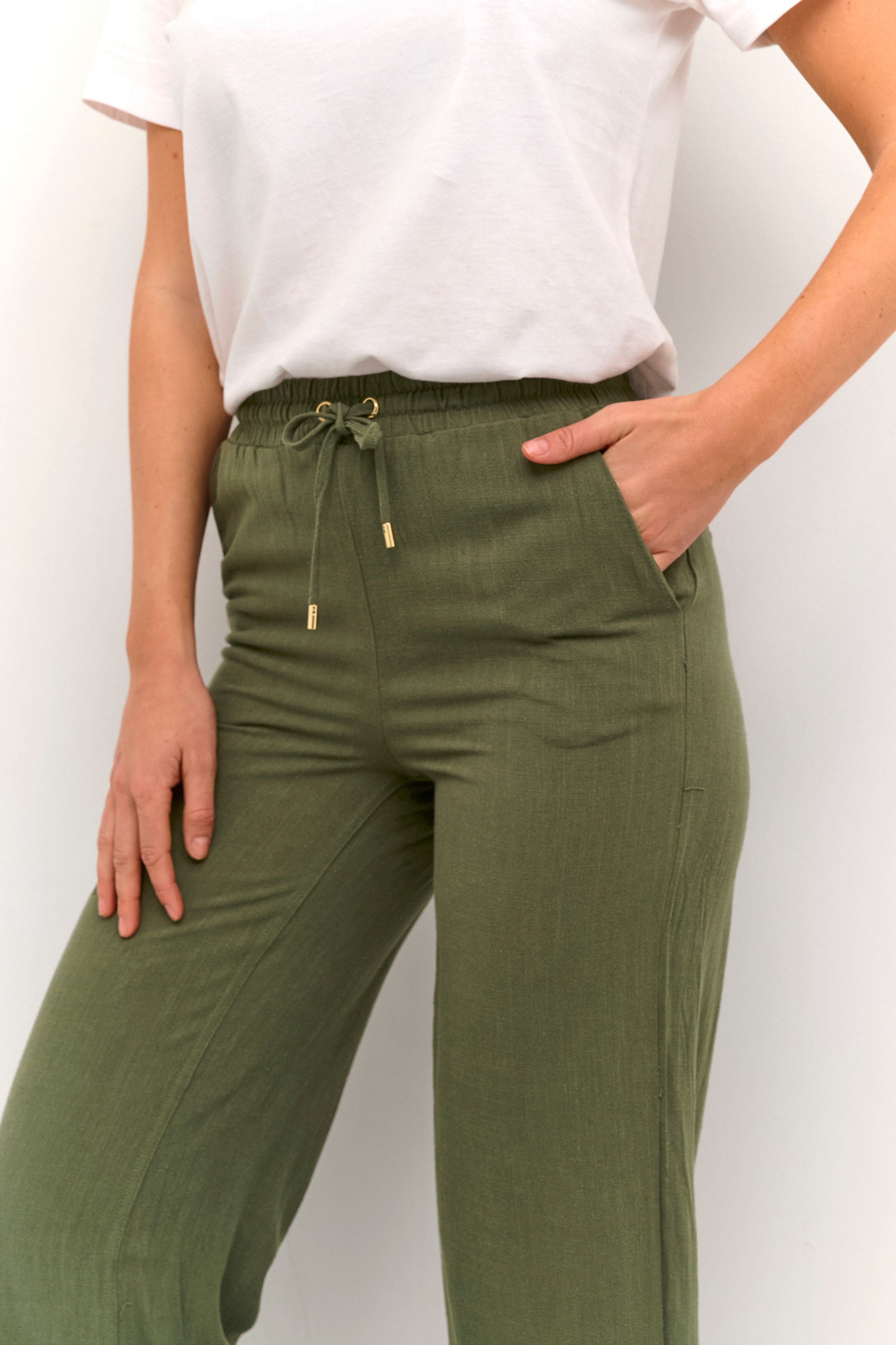 KAliny Trousers LOOKBOOK DETAIL 10507526-190414