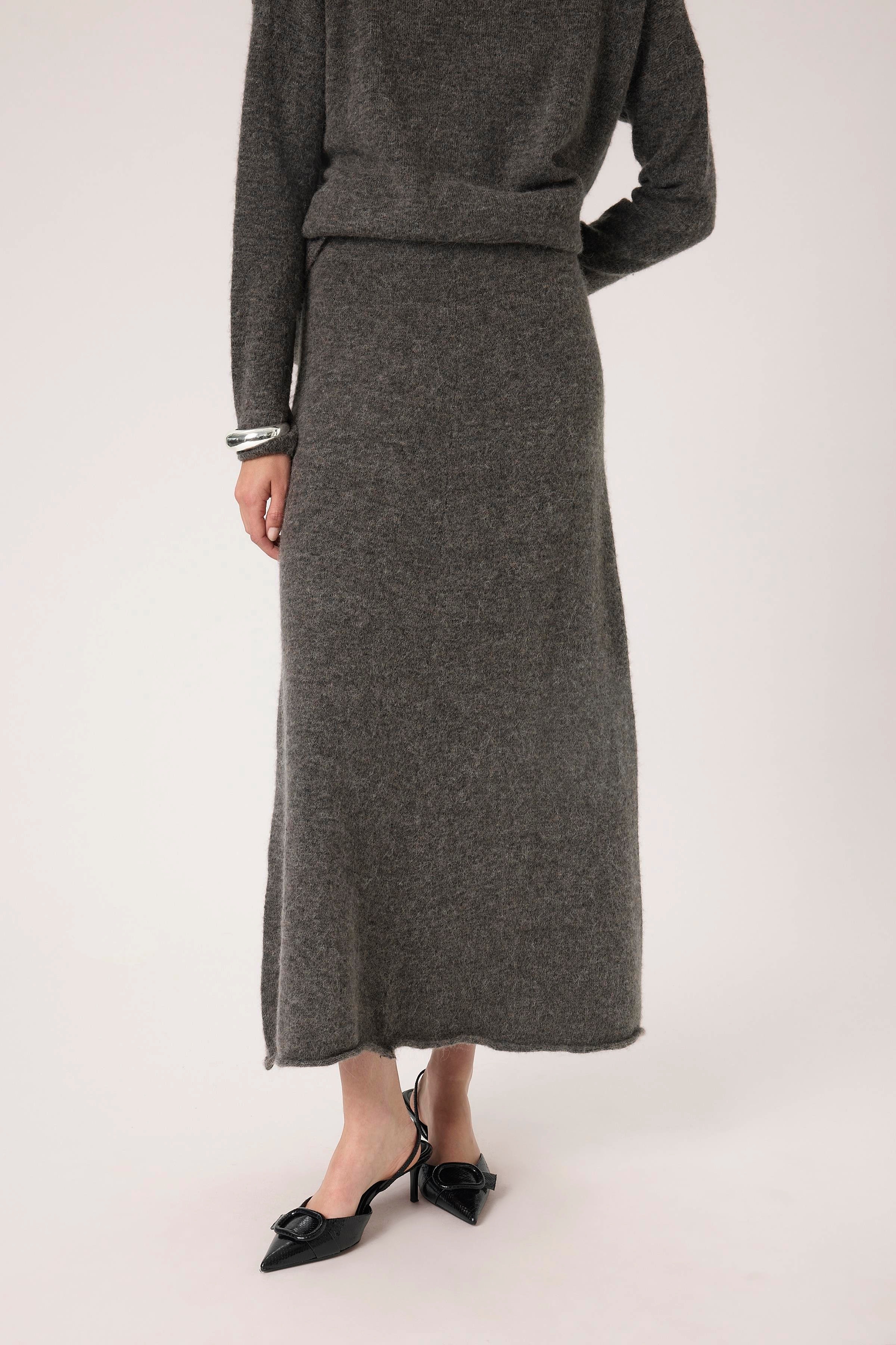 SLMiya Skirt LOOKBOOK FRONT 30408784-303707
