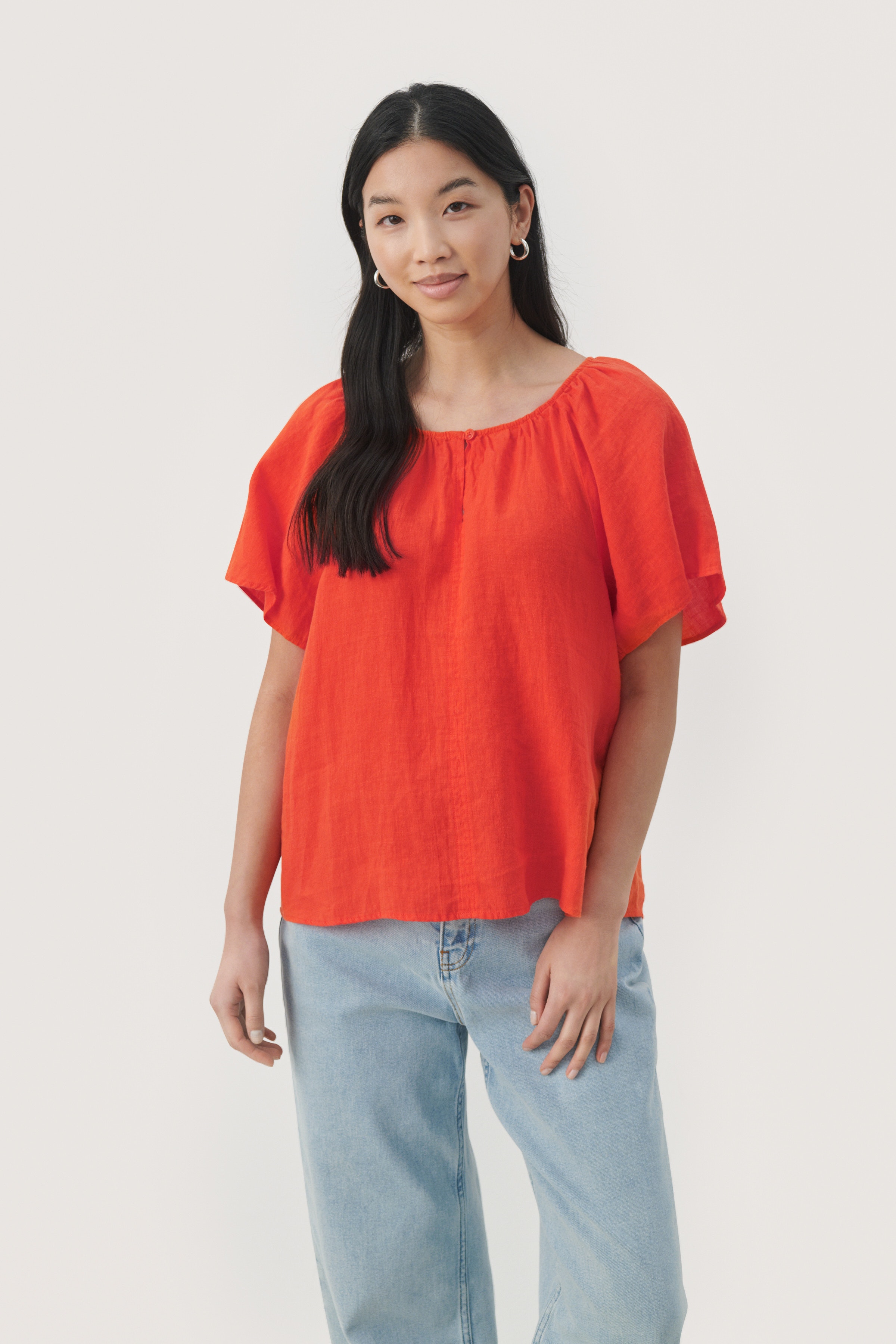 GeorgianaPW Linen blouse LOOKBOOK FRONT 30308594-171562