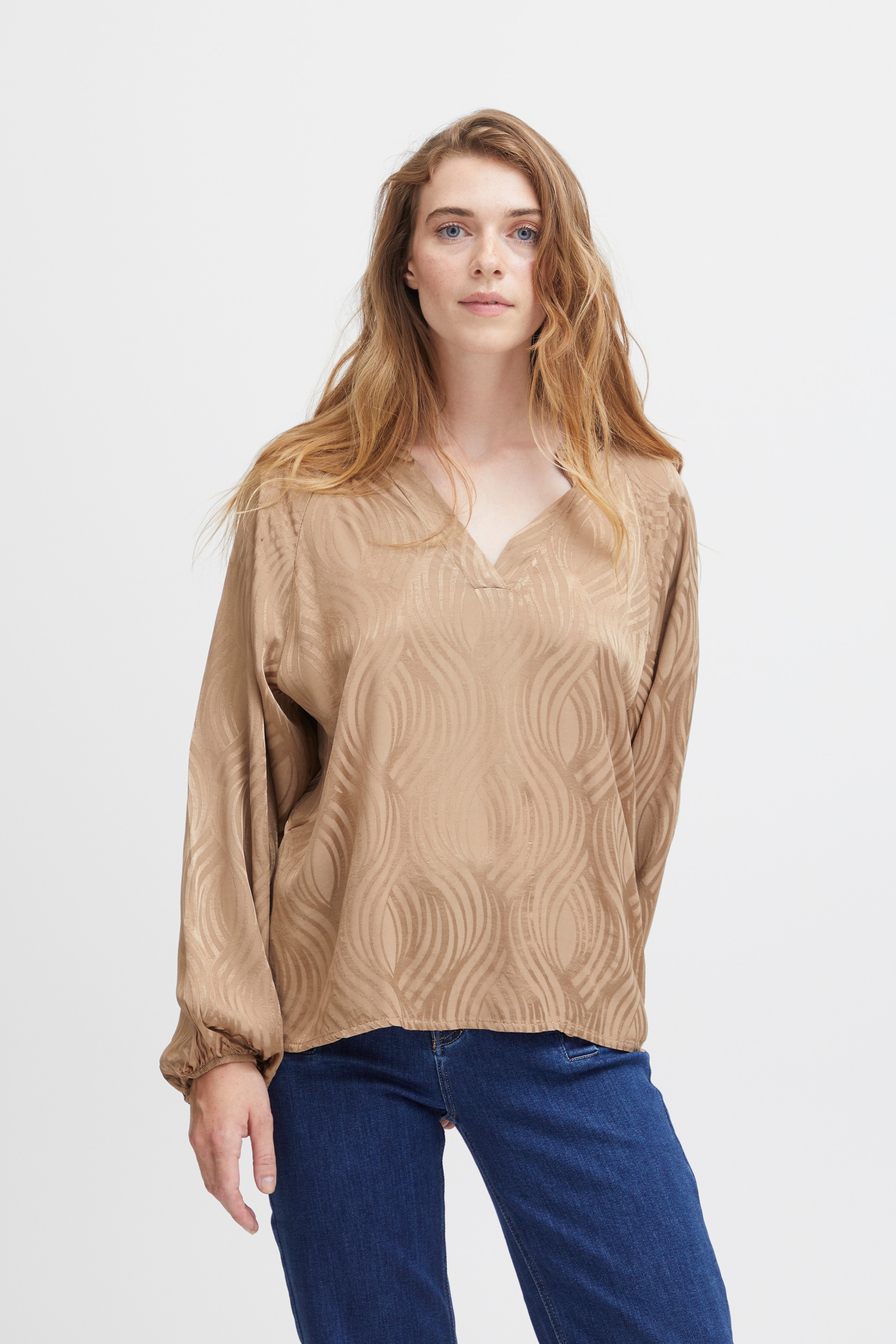 SBROSSO Blouse LOOKBOOK FRONT 22100383-171038