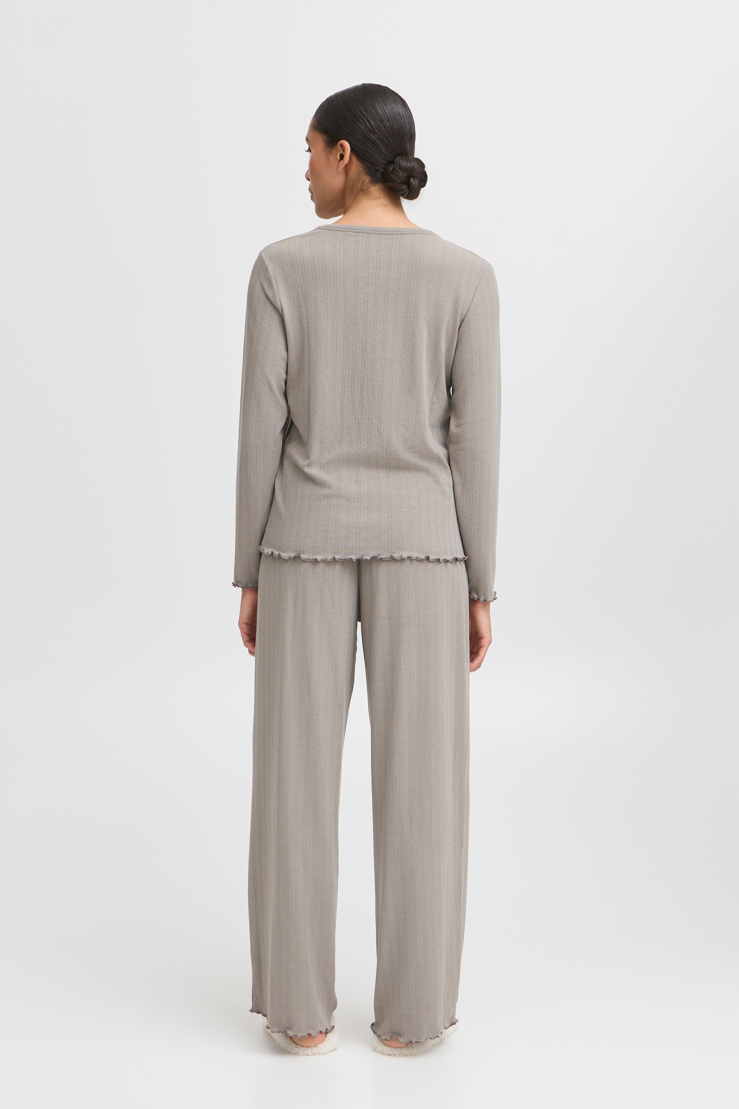 BYPJ Night wear LOOKBOOK BACK 20818609-161305