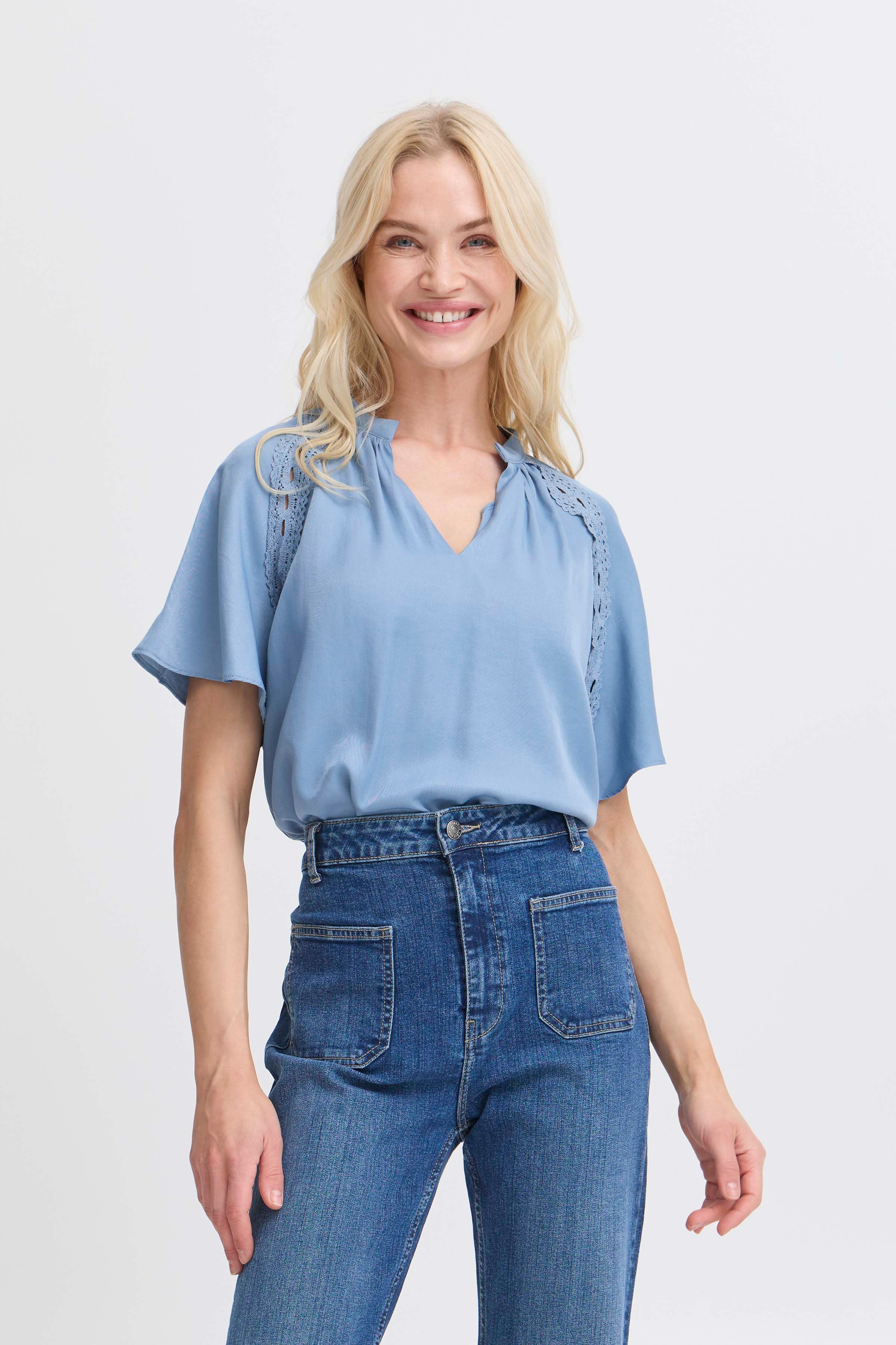 BYHACCA Blus LOOKBOOK FRONT 20816720-183929