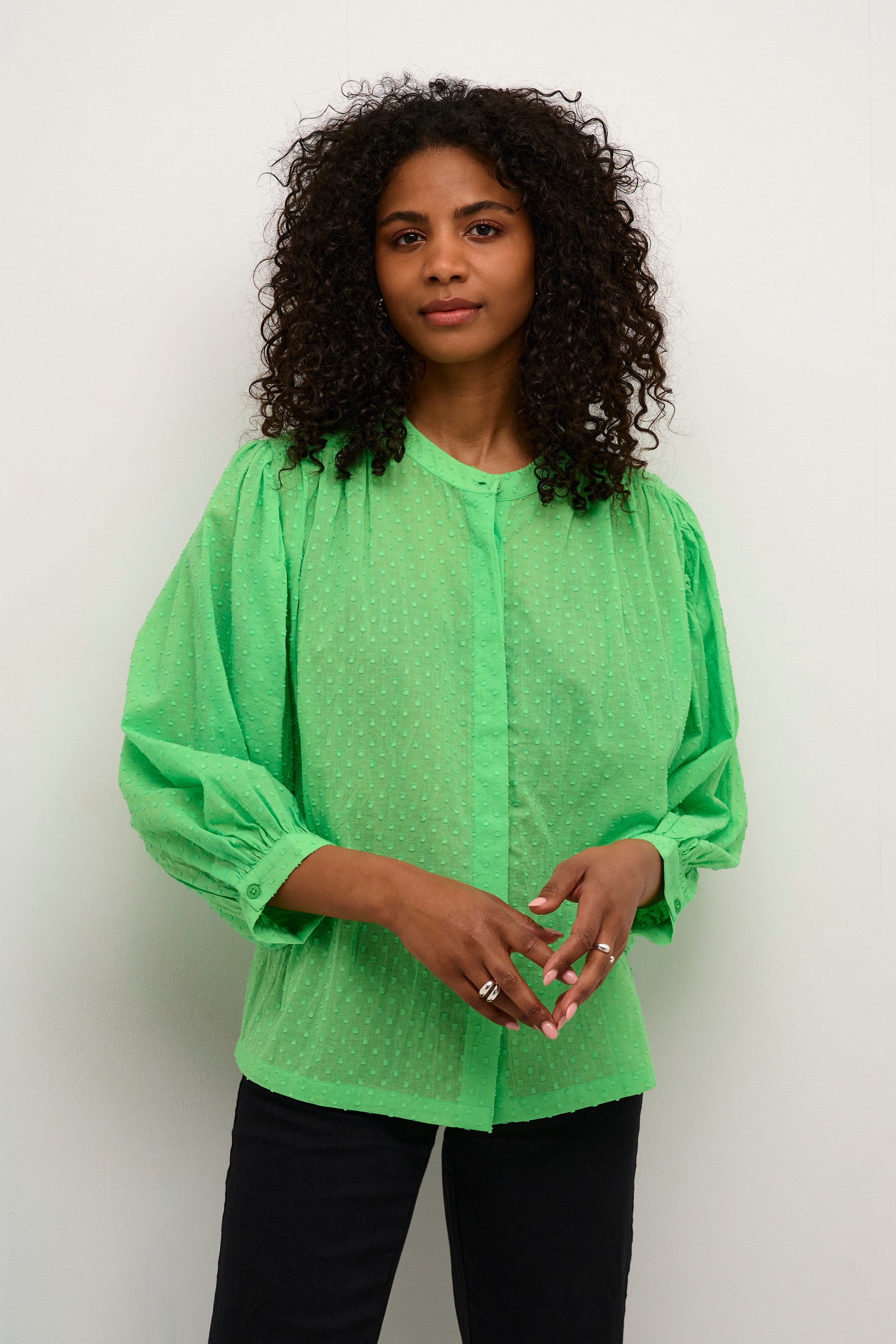 KAroca Bluse LOOKBOOK FRONT 10509423-146340