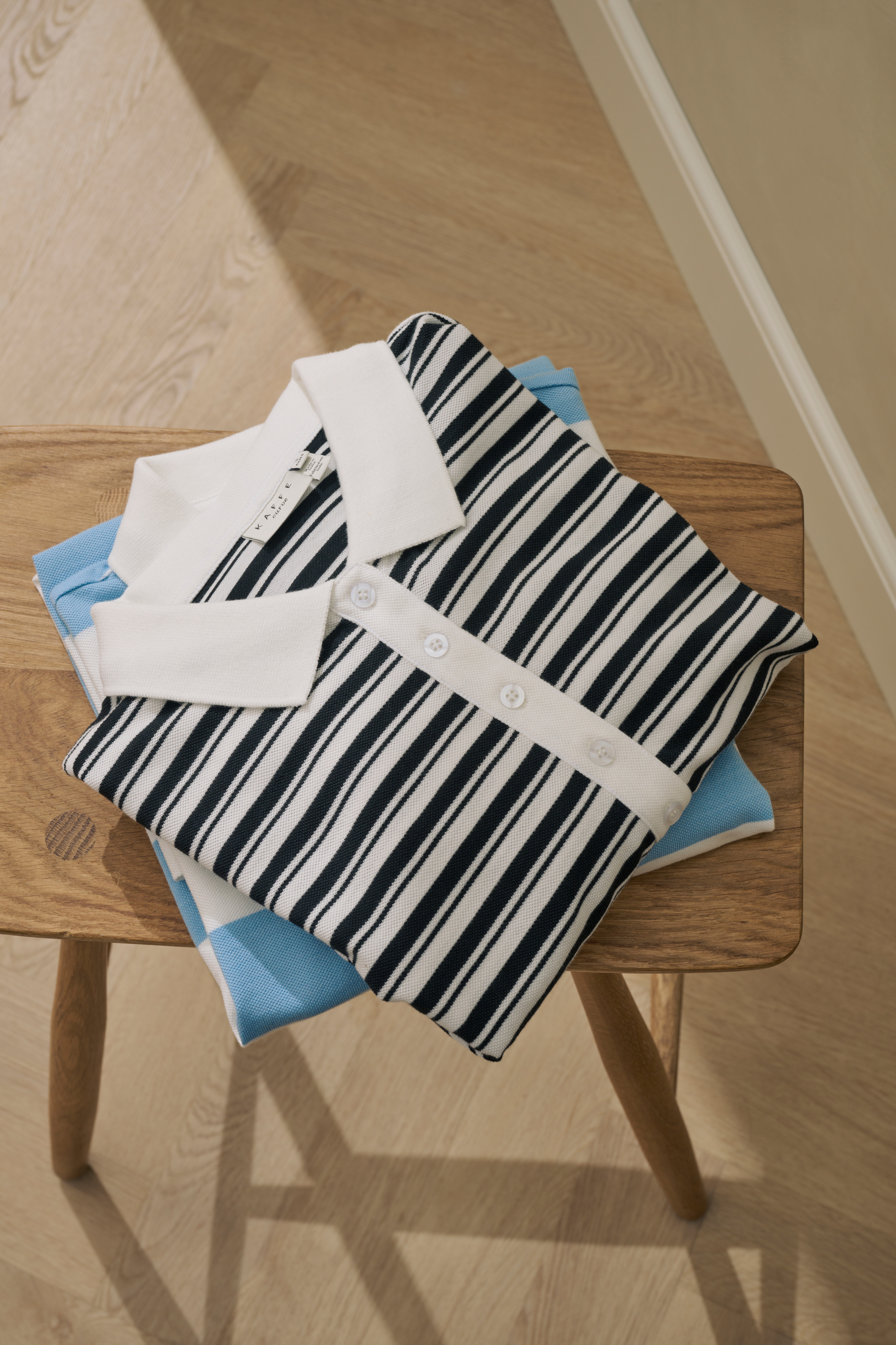 KCmiana T-shirt LOCATION NONE 10583934-108951