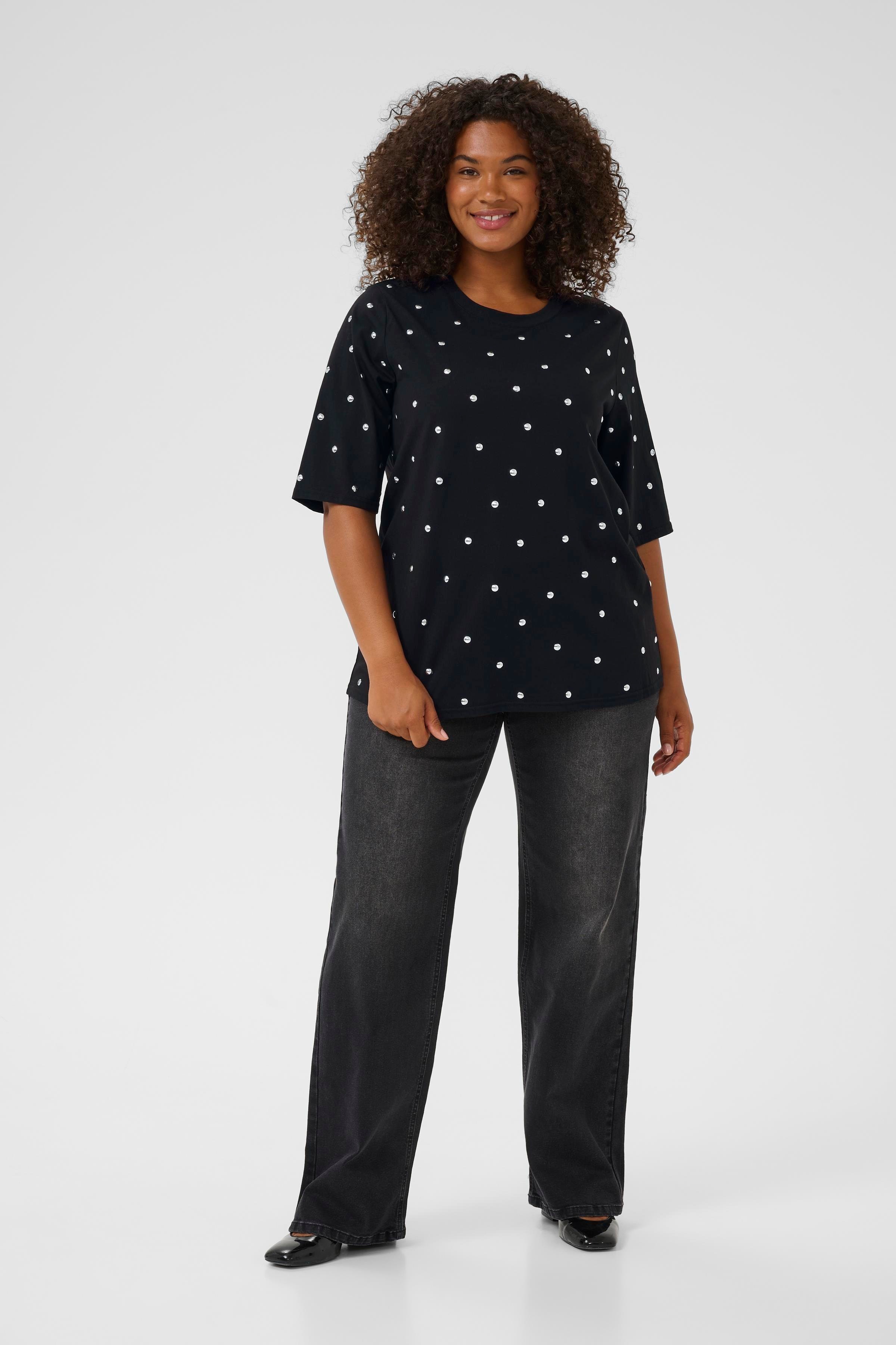 KChelena T-shirt LOOKBOOK BACK 10583637-100121