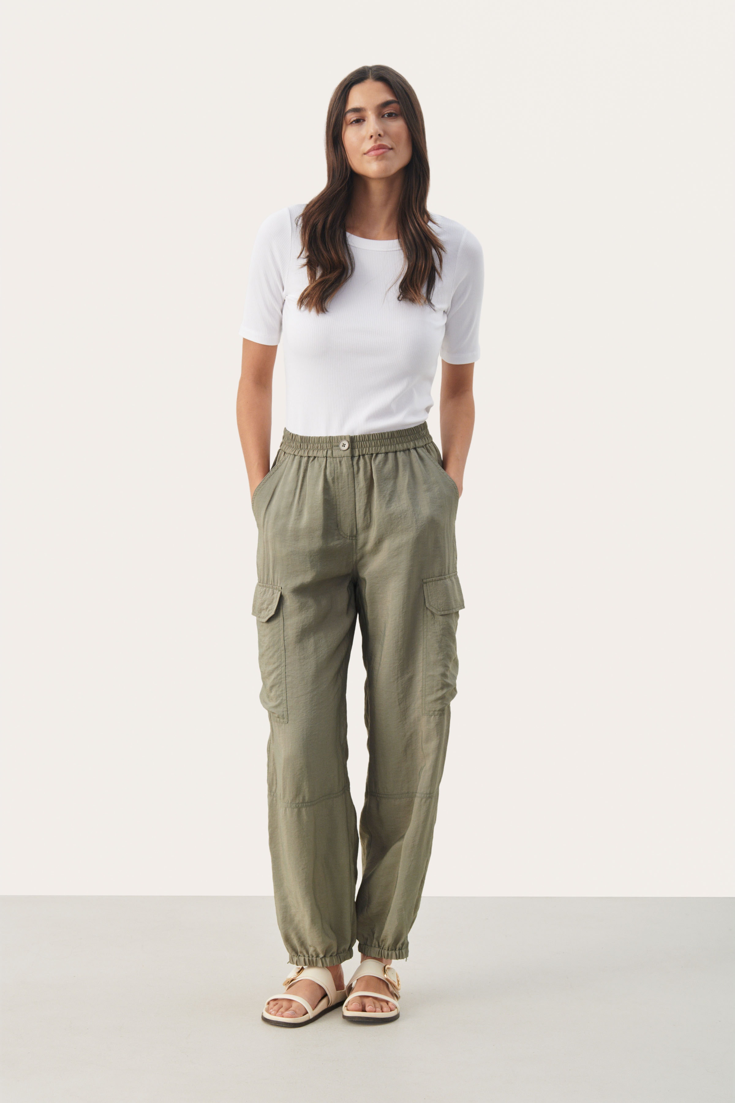 EraPW Cargo trousers LOOKBOOK FRONT 30308457-170613