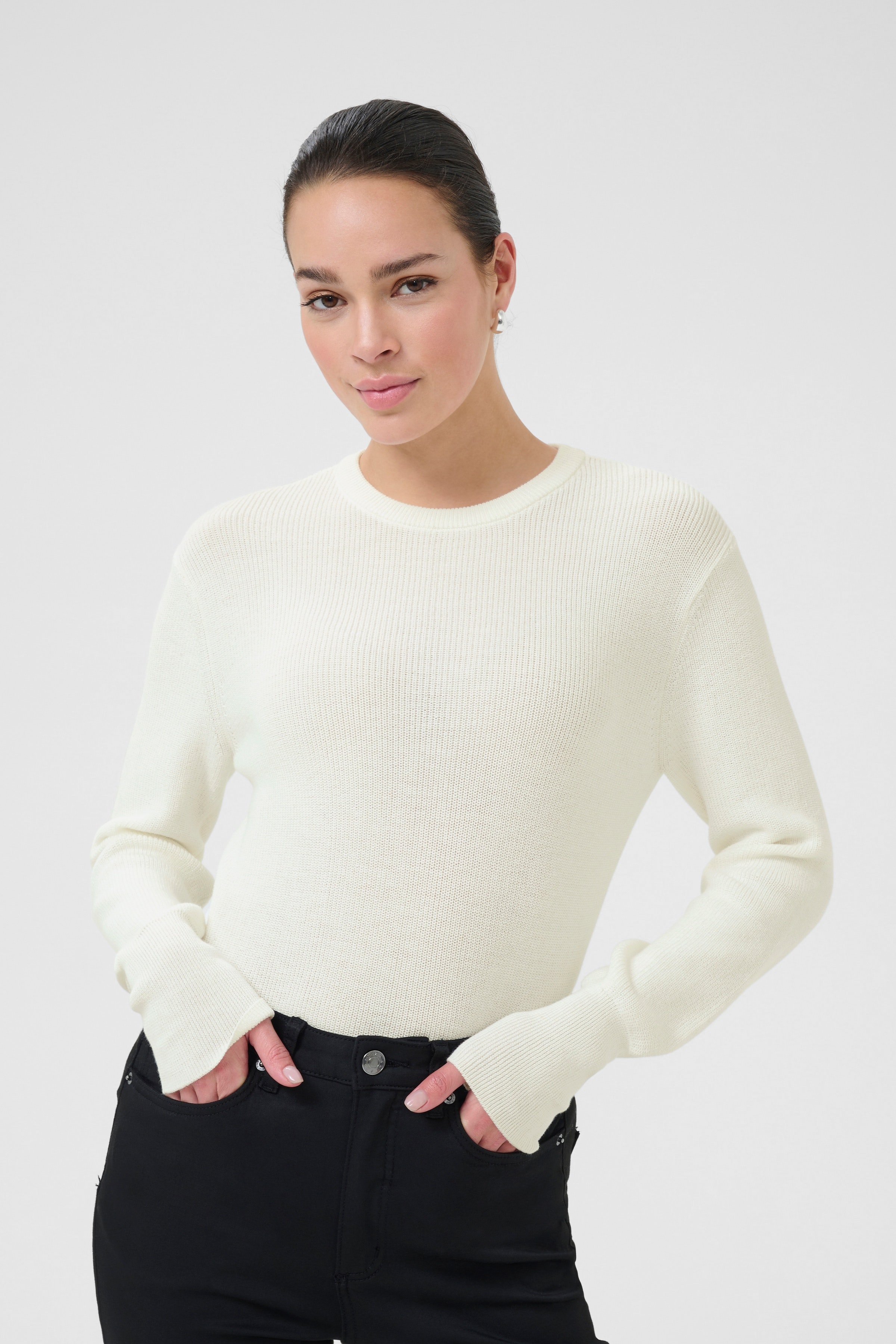 KAvera Pullover LOOKBOOK FRONT 10510095-110602