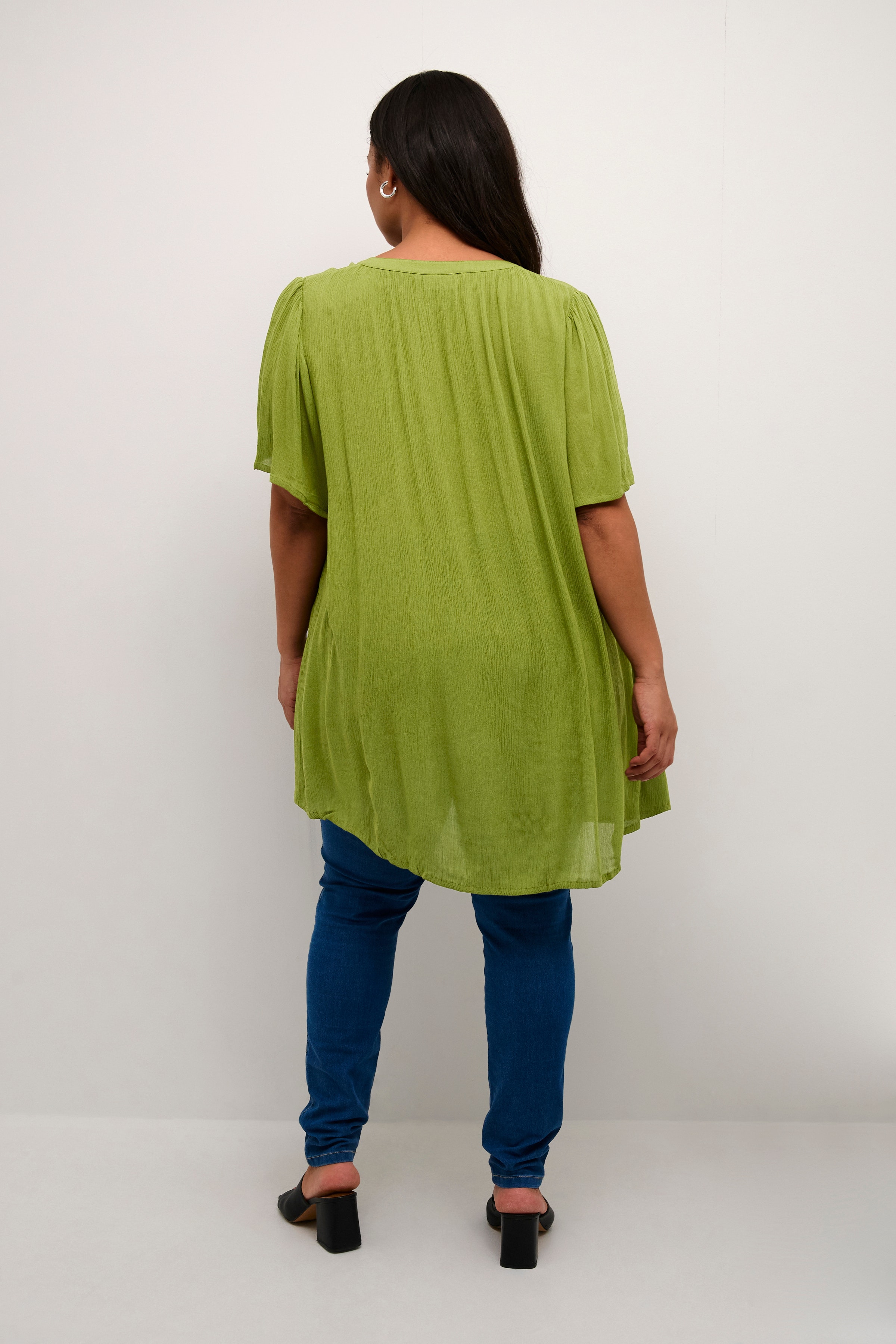 KCami Tunika LOOKBOOK BACK 10580341-180435