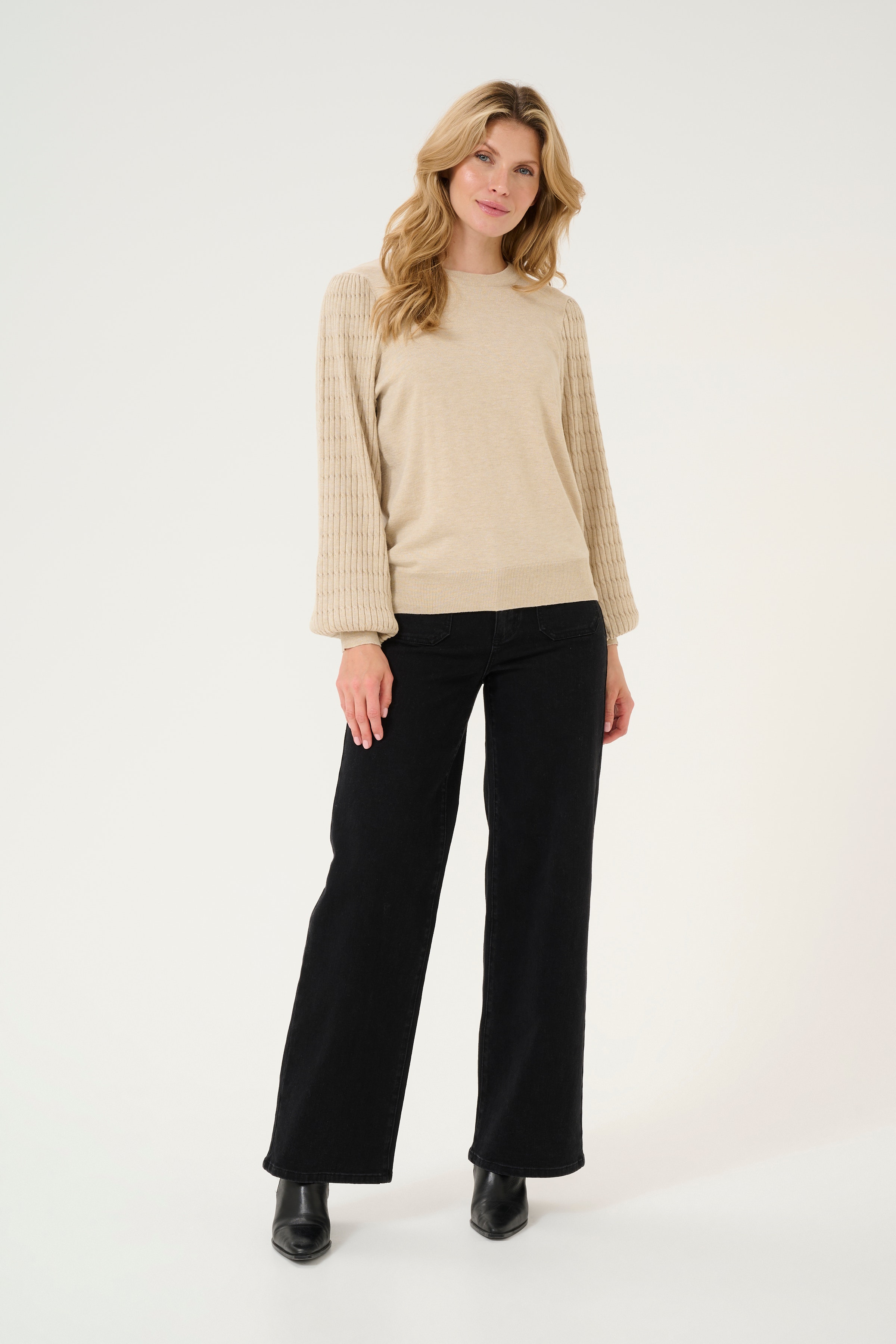 KAnanna Pullover LOOKBOOK FRONT 10509104-1513051