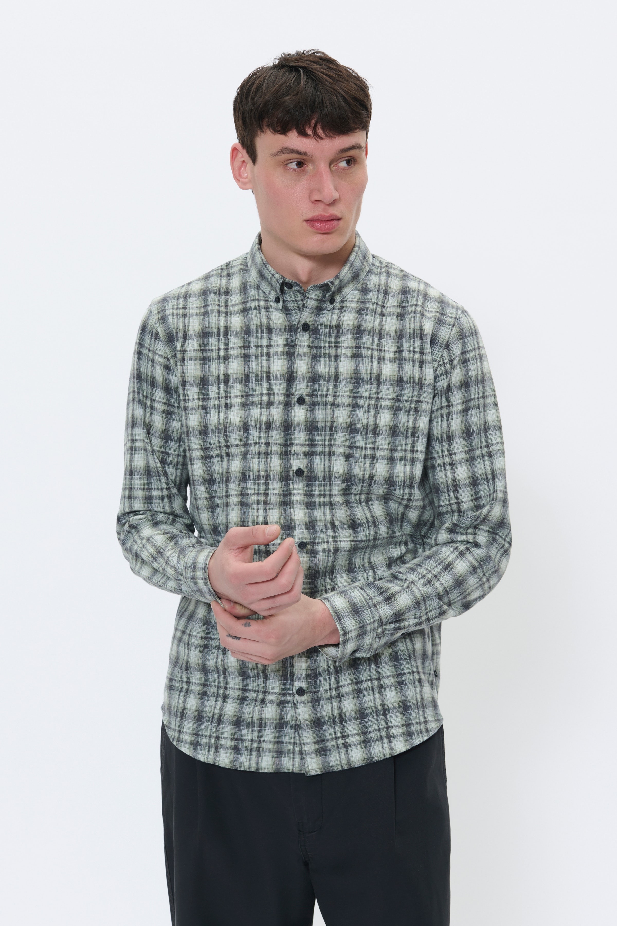 MAtrostol Shirt LOOKBOOK FRONT 30208524-190515