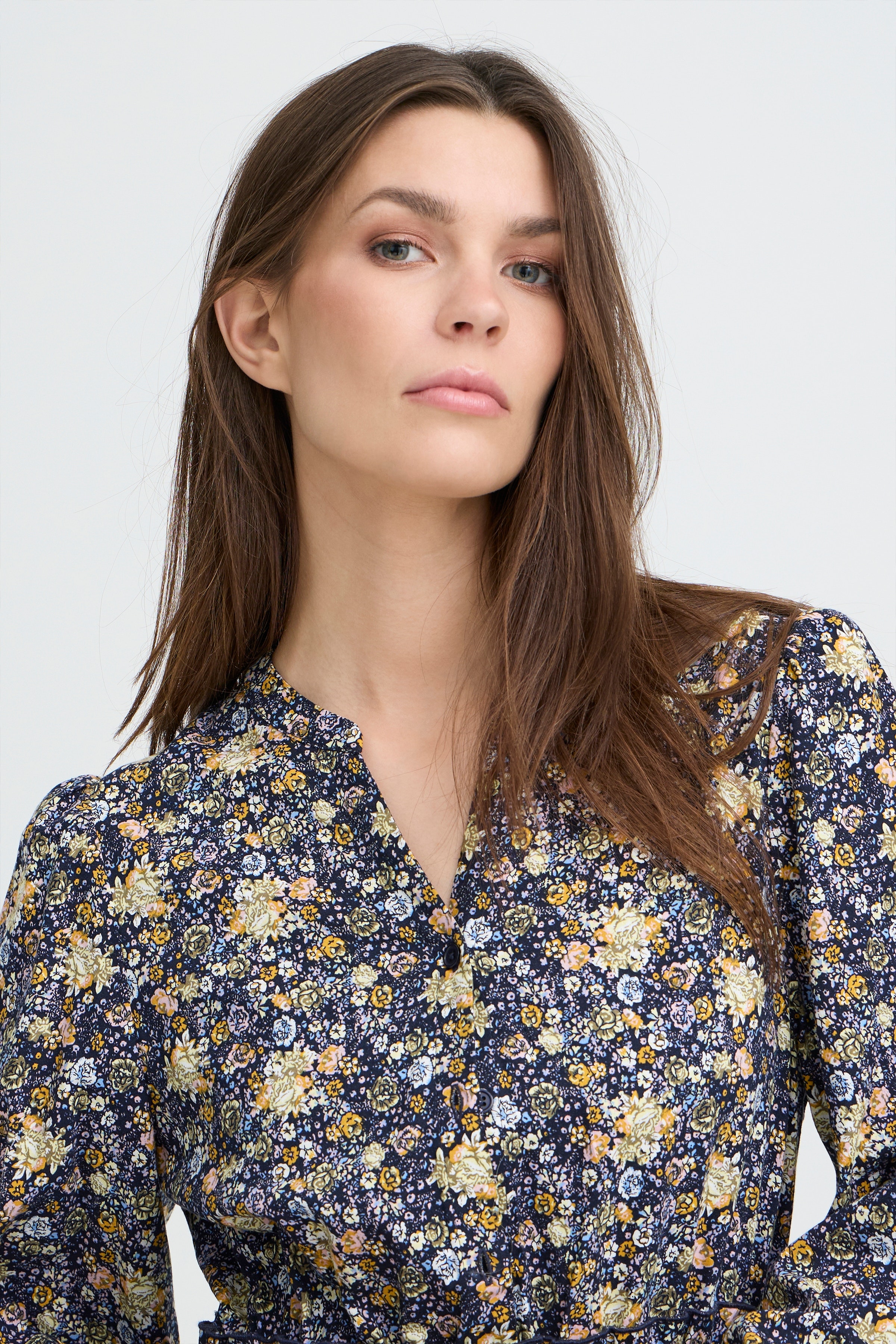 PZAVA Kleid LOOKBOOK DETAIL 50210308-194020