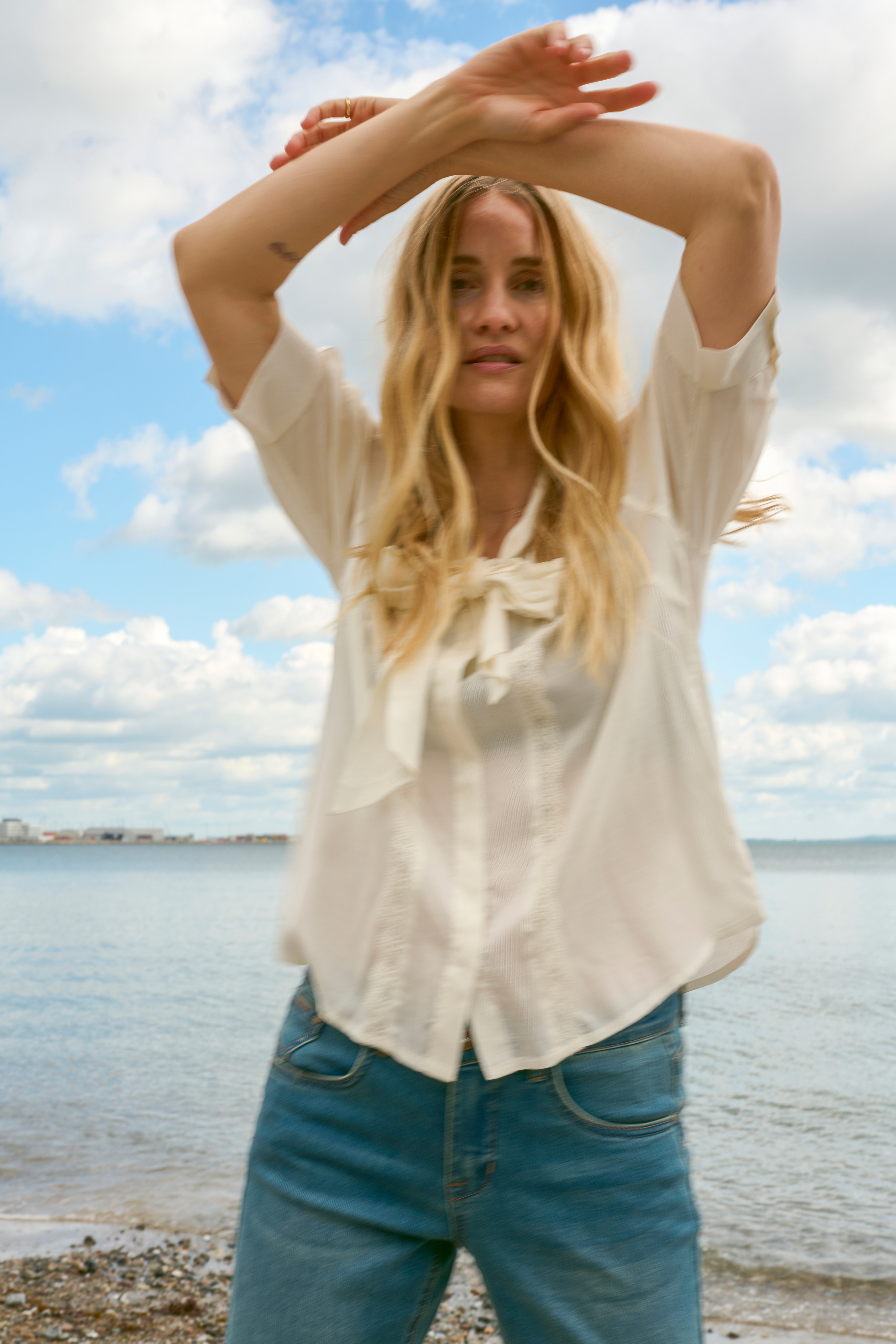 CRLuna Bluse LOCATION NONE 10610199-120601