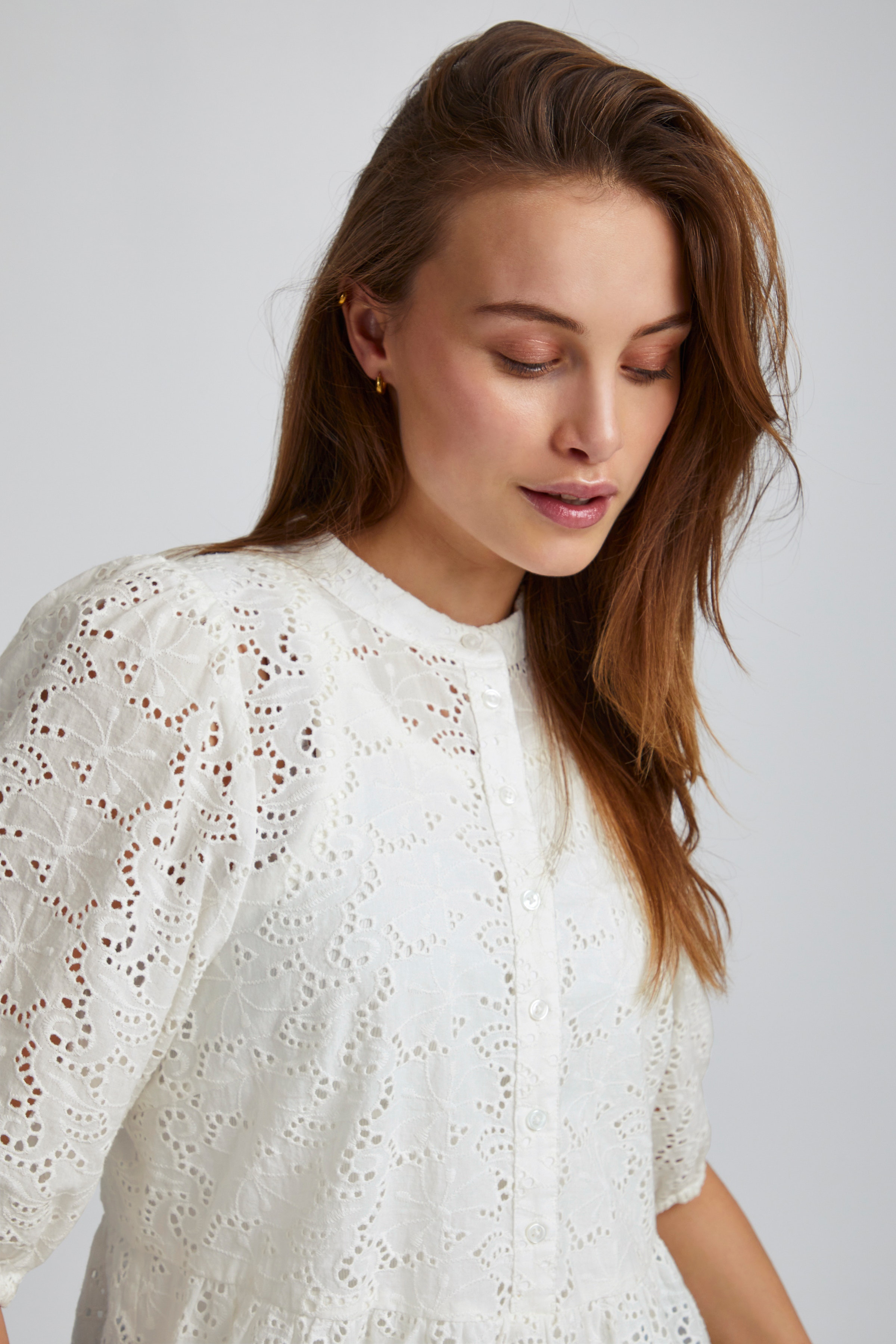 Kortermet bluse LOOKBOOK DETAIL 50206736-114800