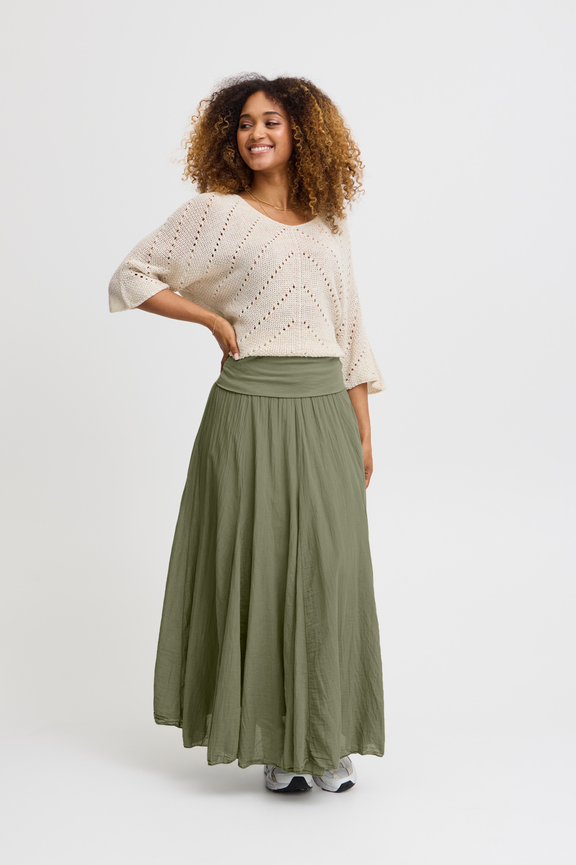 SBMUSE Skjørt LOOKBOOK FRONT 22100179-180515