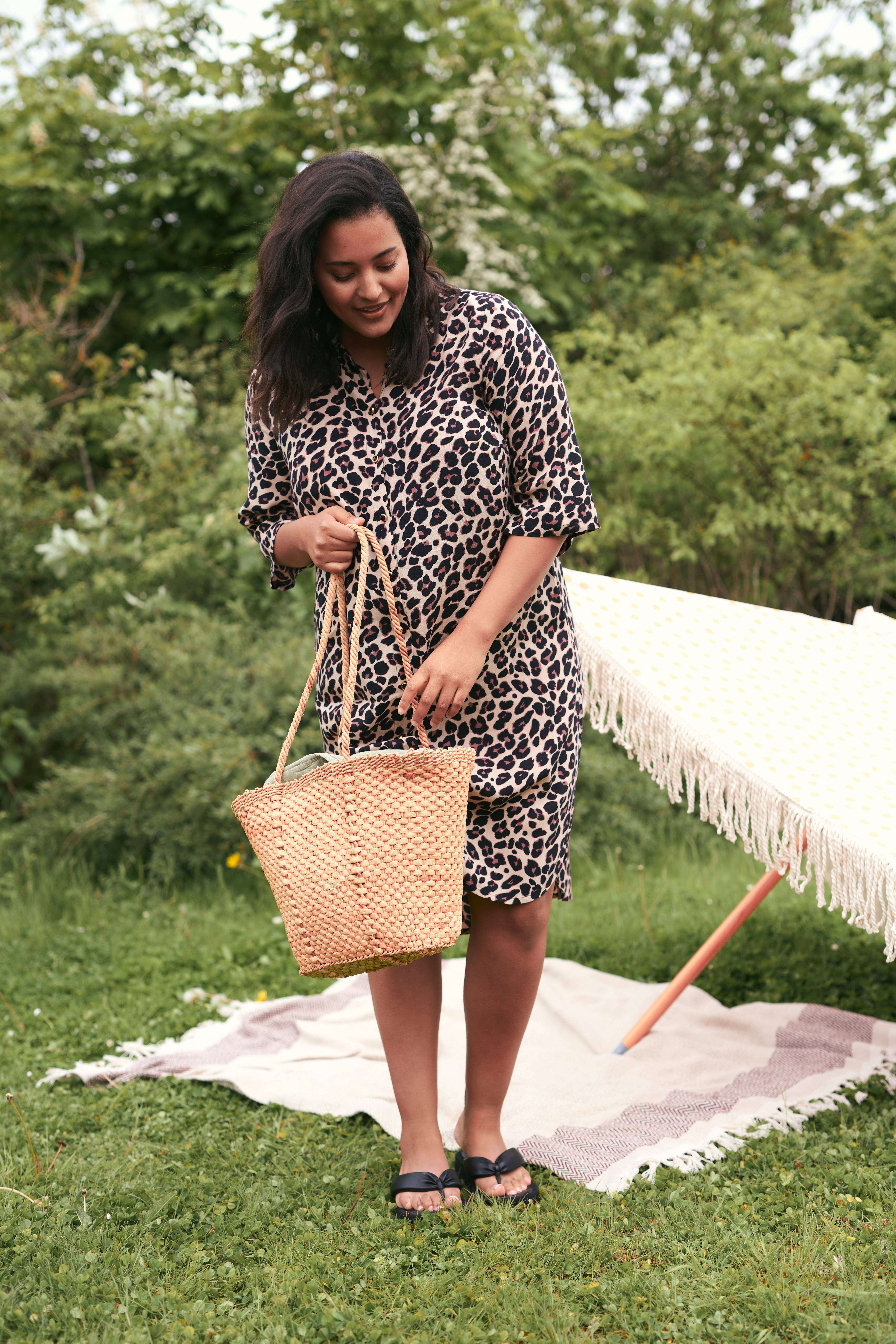 KCmirta Kleid LOCATION NONE 10581676-104451