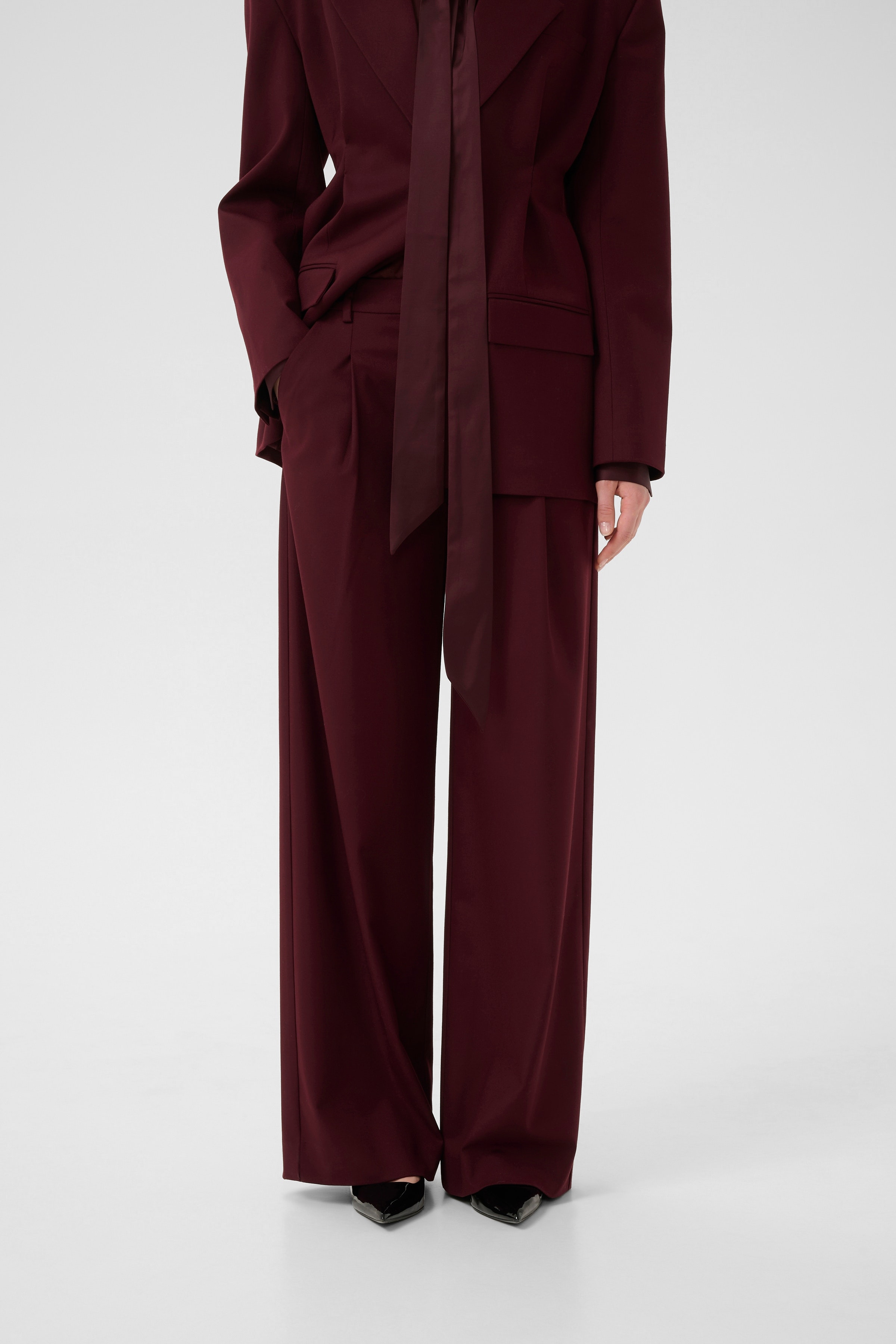 GZpaula Trousers LOOKBOOK FRONT 10910627-108291