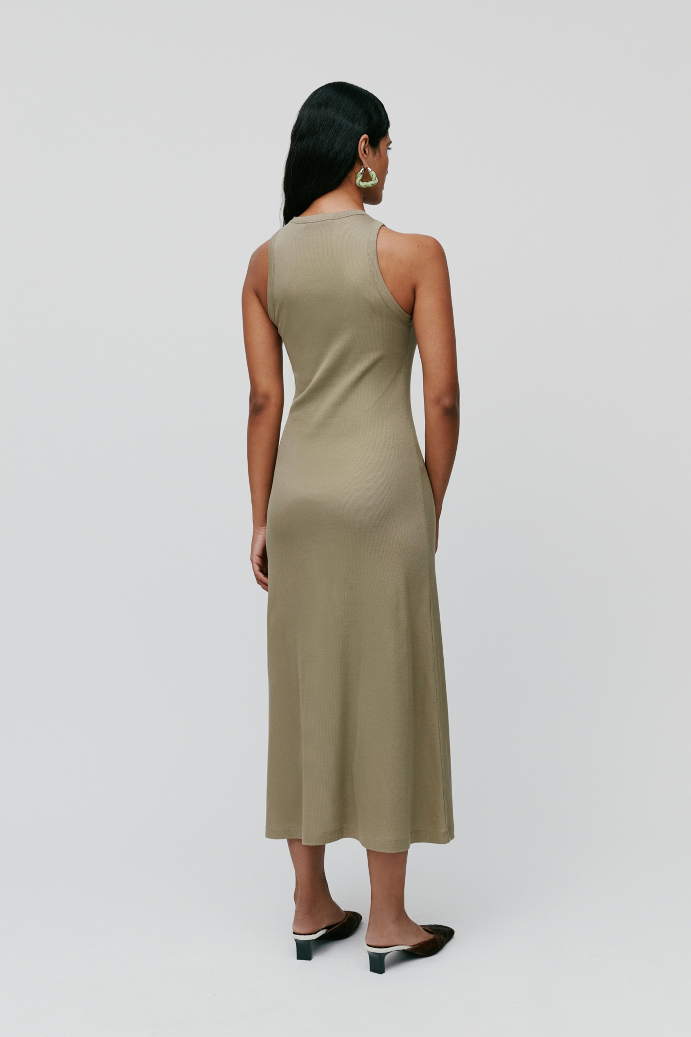 Kristyna Kjole LOOKBOOK BACK 30600557-GR549