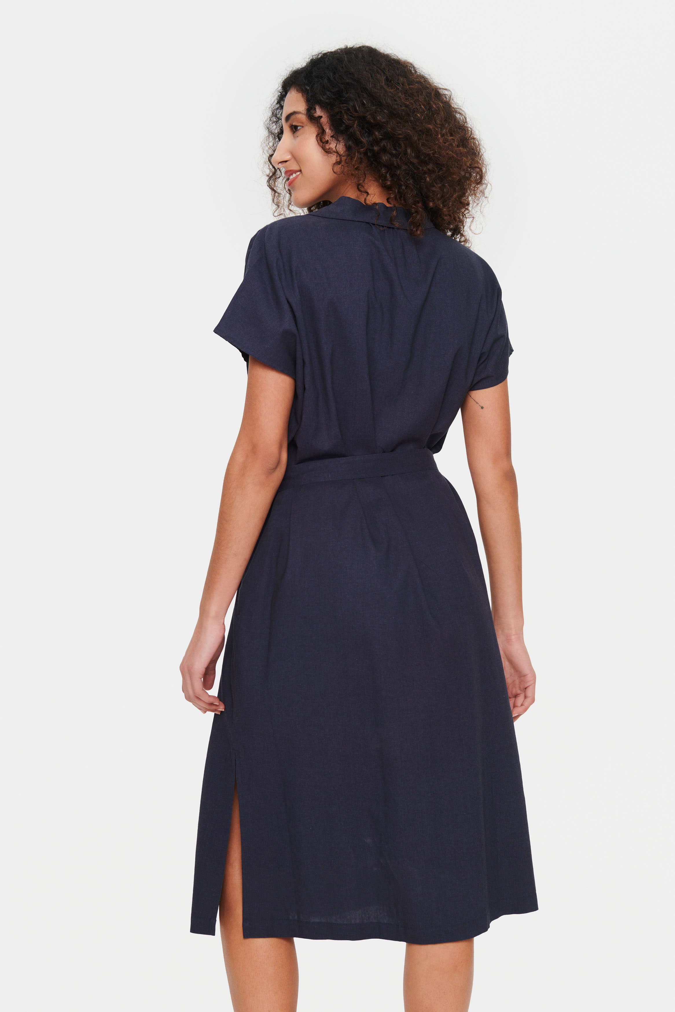 UtiliaSZ Kjole LOOKBOOK BACK 30512576-193924