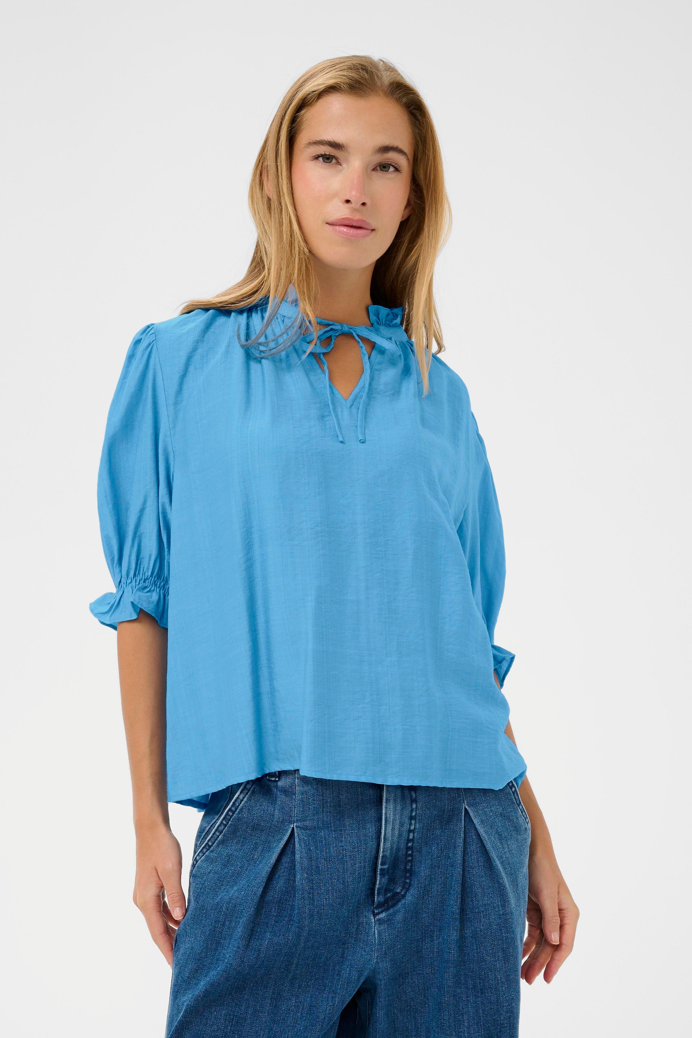 KAlufia Blouse LOOKBOOK FRONT 10511214-174139