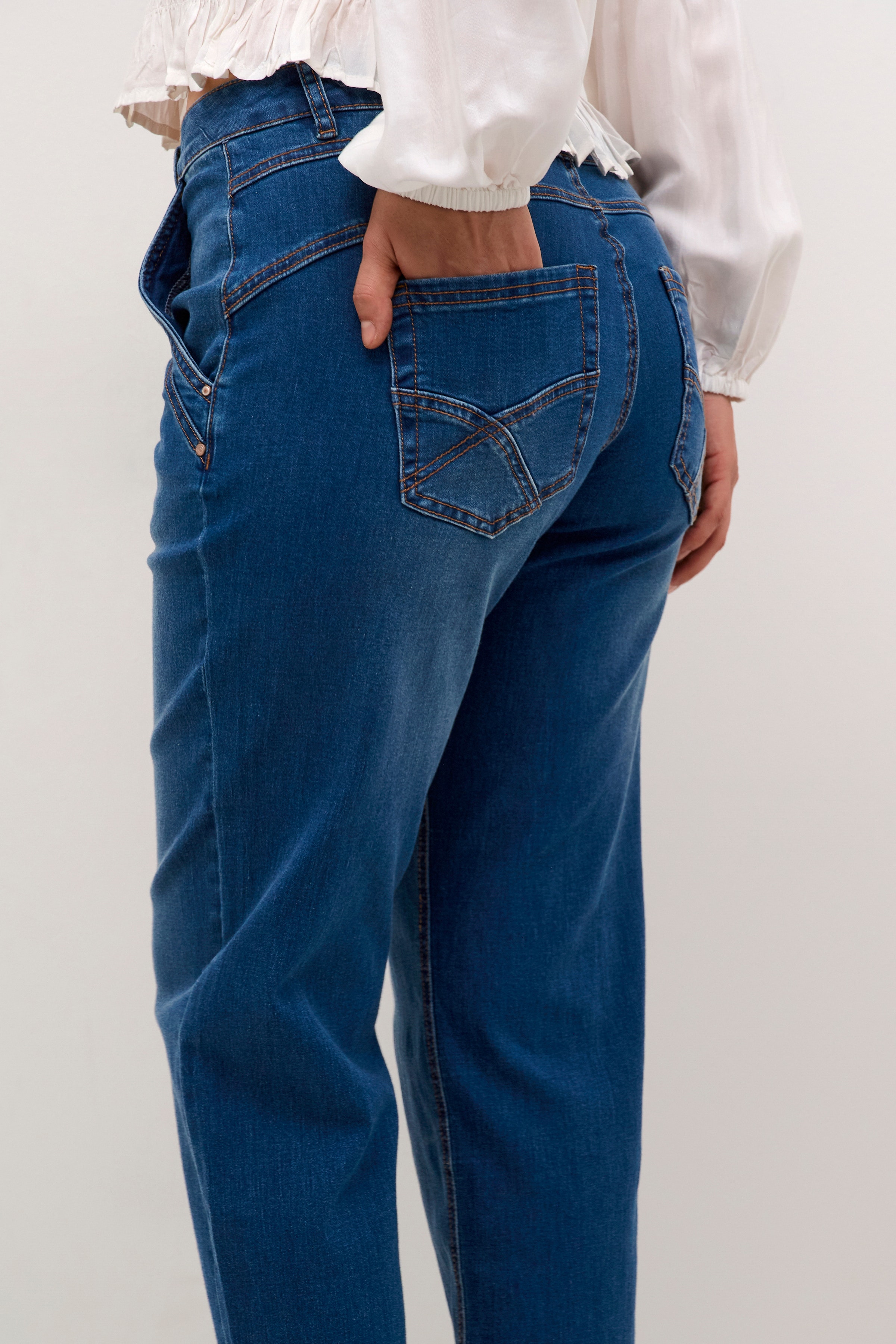 CRBree Jeans LOOKBOOK DETAIL 10612701-100116