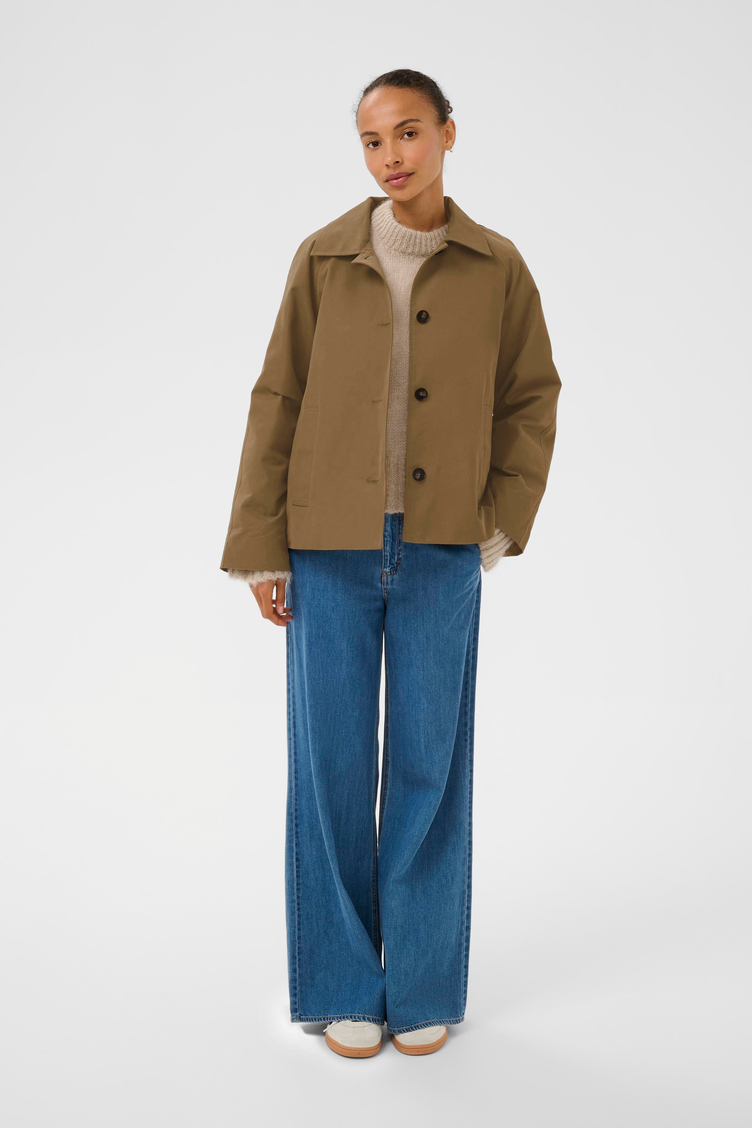 AlinnaPW Outerwear LOOKBOOK FRONT 30310600-181015