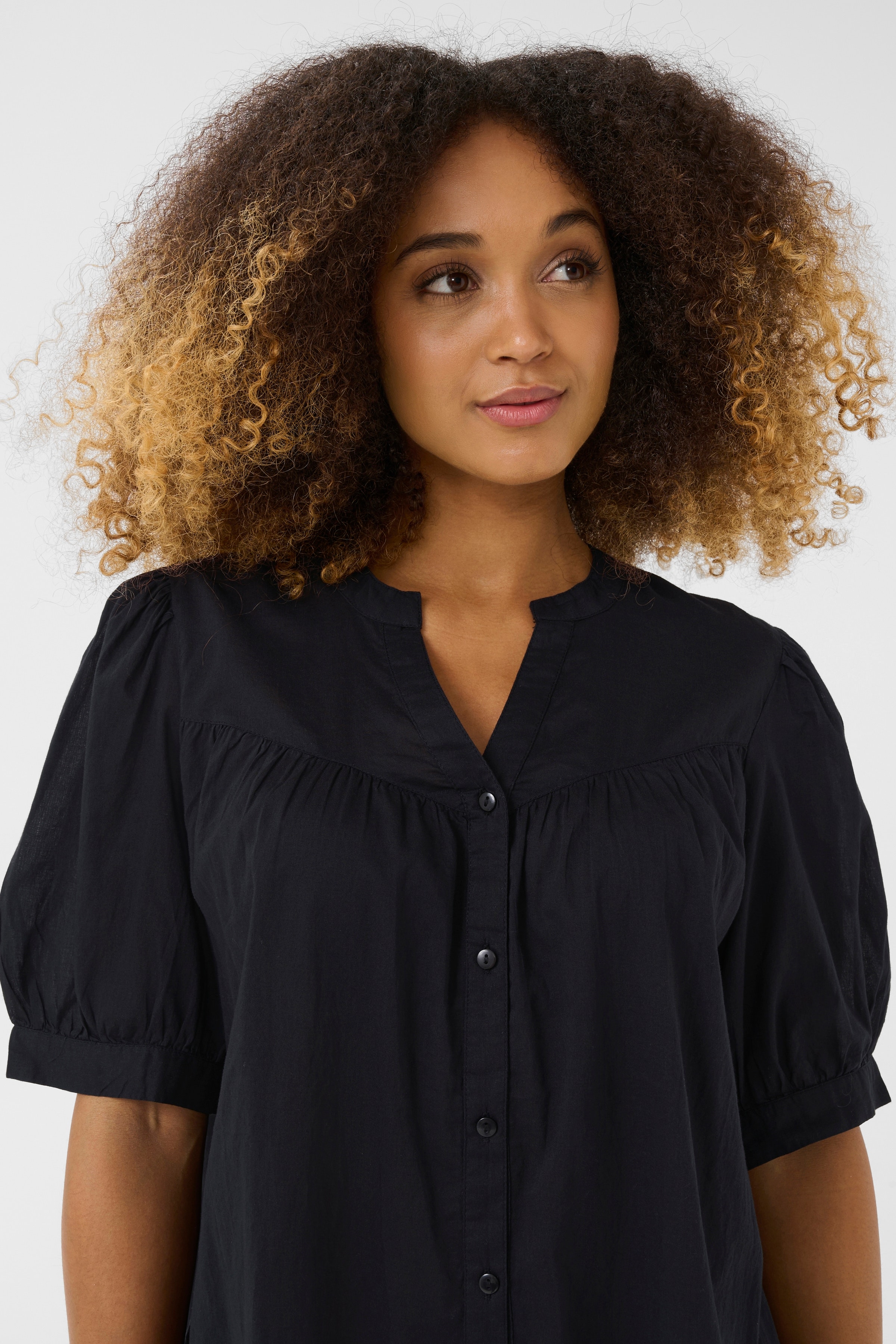 CUcybelle Skjorte LOOKBOOK DETAIL 50111930-500012