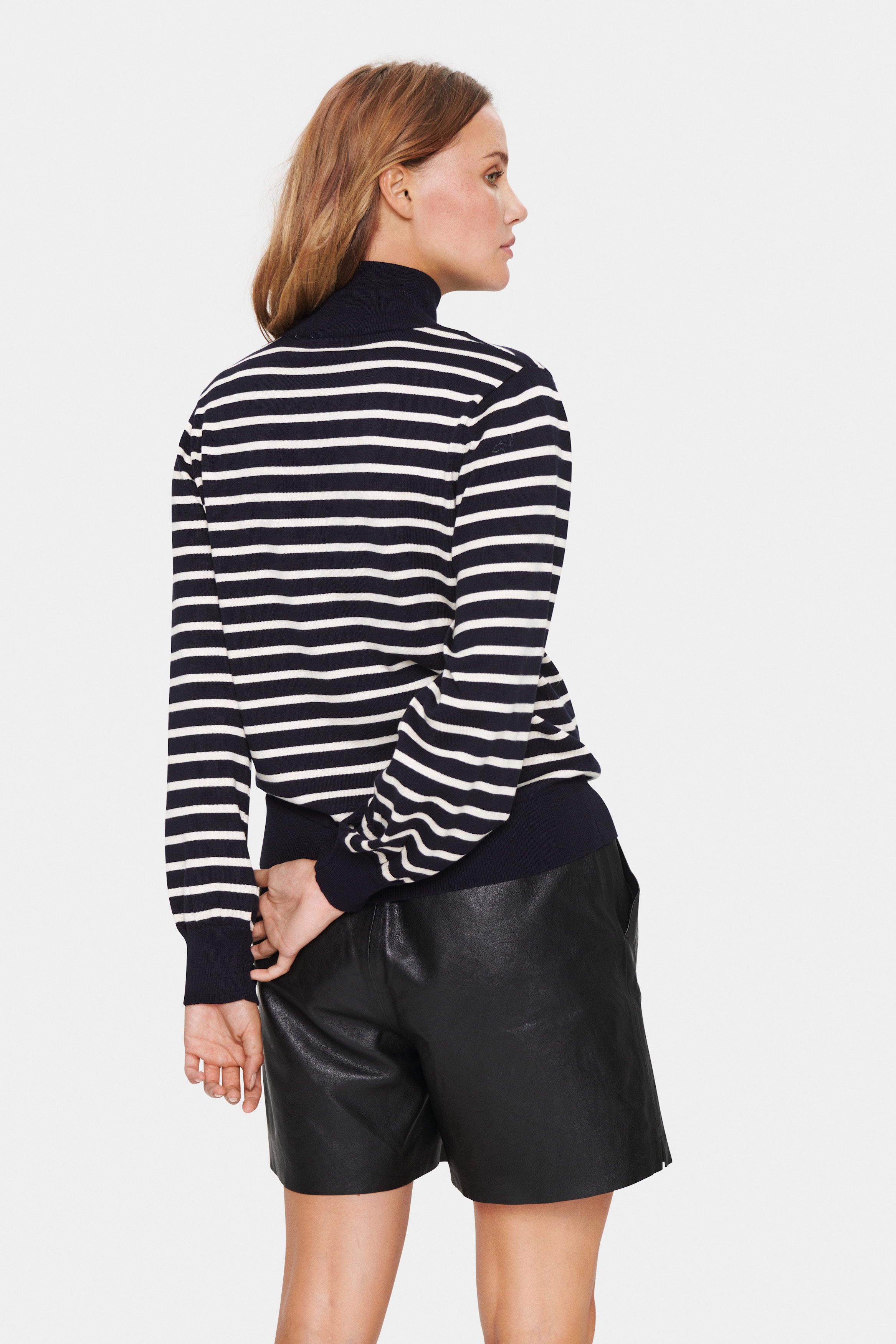 OdithaSZ Pullover LOOKBOOK BACK 30512617-193924