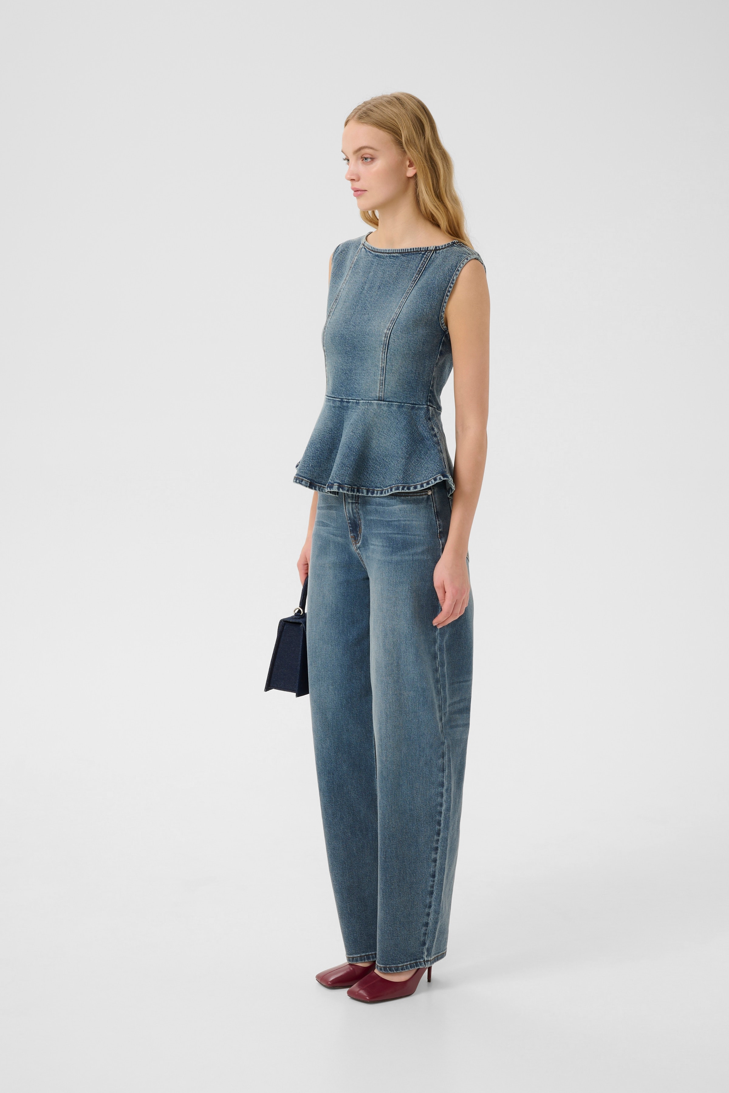 GZviva Blus LOOKBOOK FRONT 10910572-108303