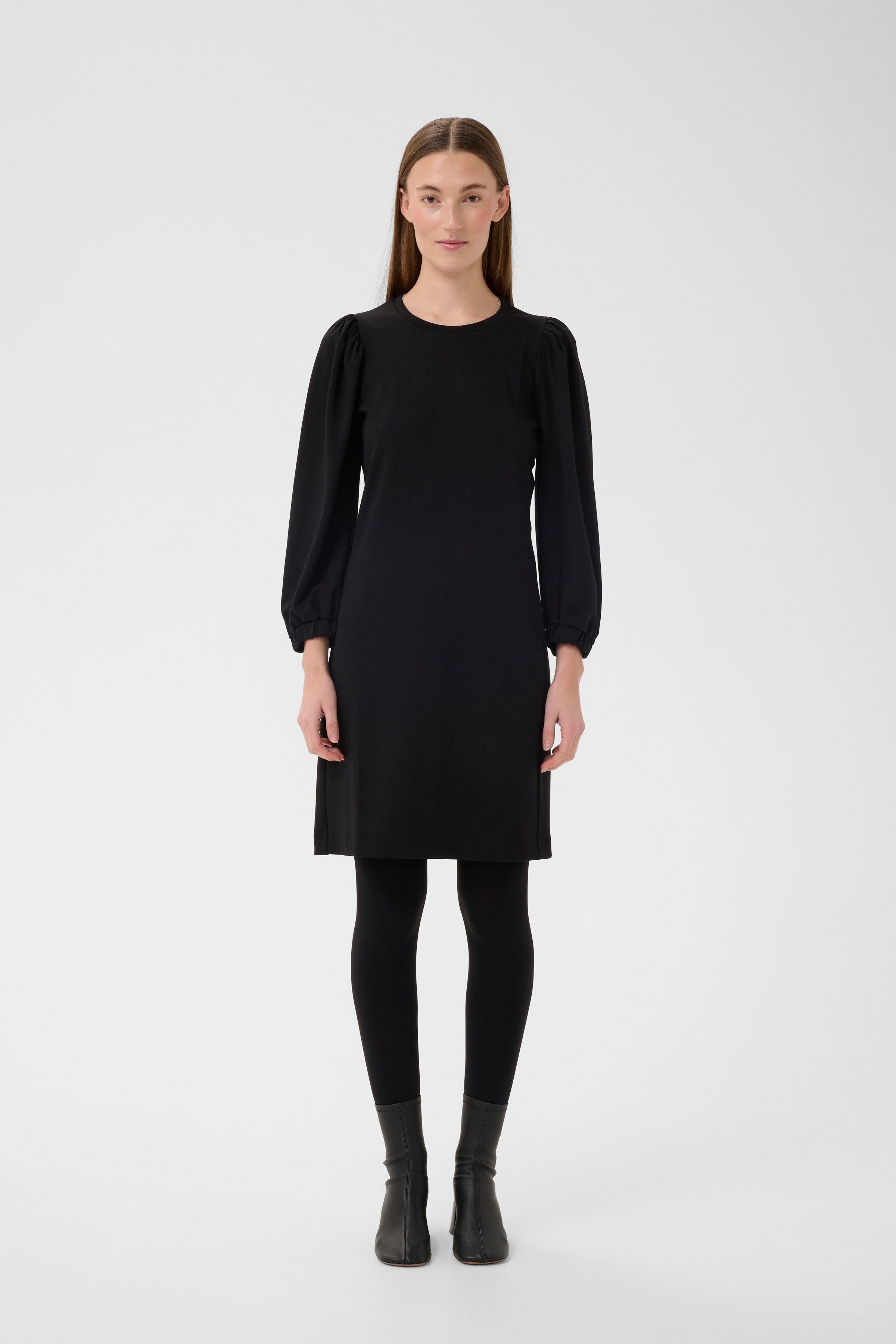 BekyIW Jurk LOOKBOOK FRONT 30111199-194008