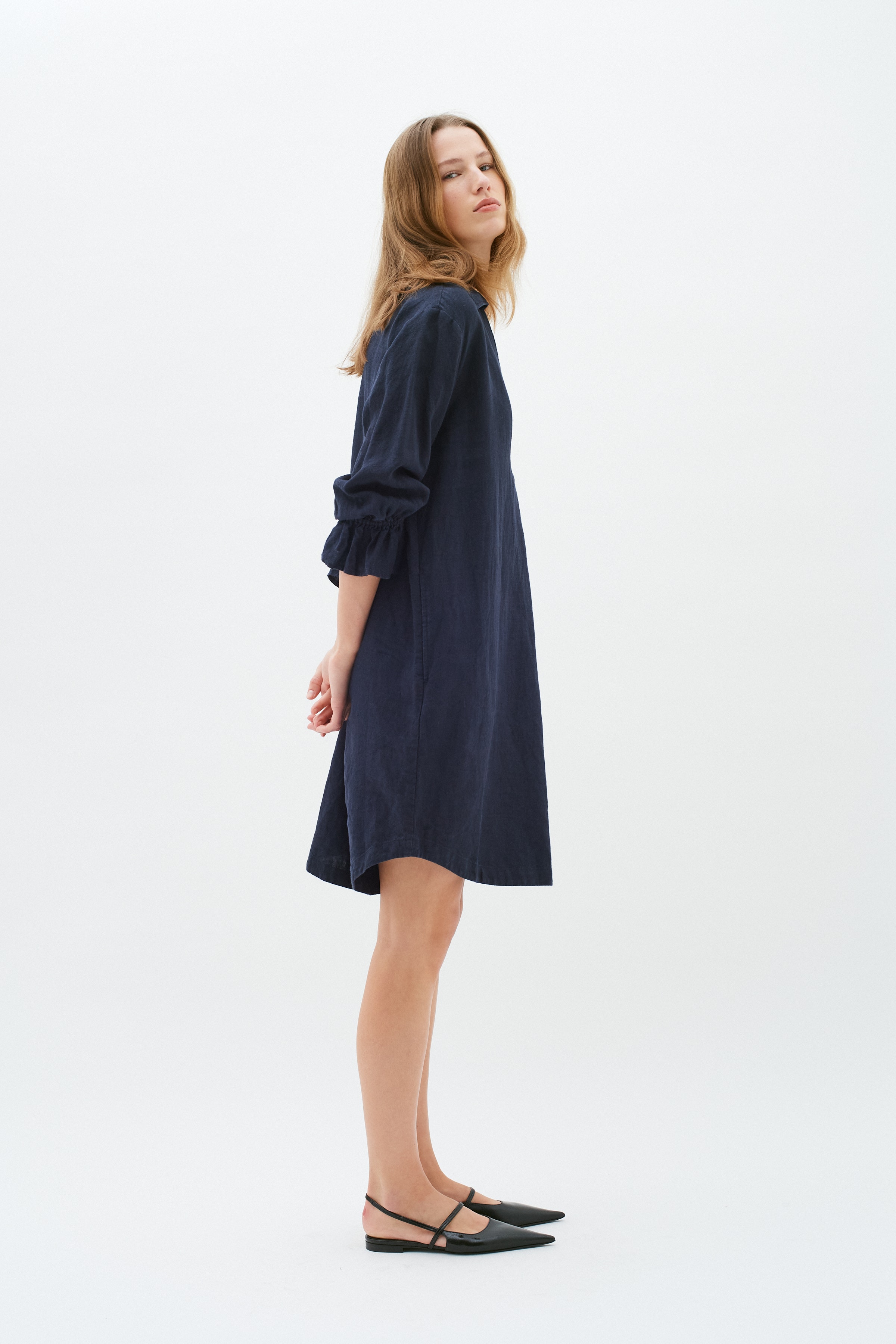 PegIW Linen Dress LOOKBOOK FRONT 30109180-300005