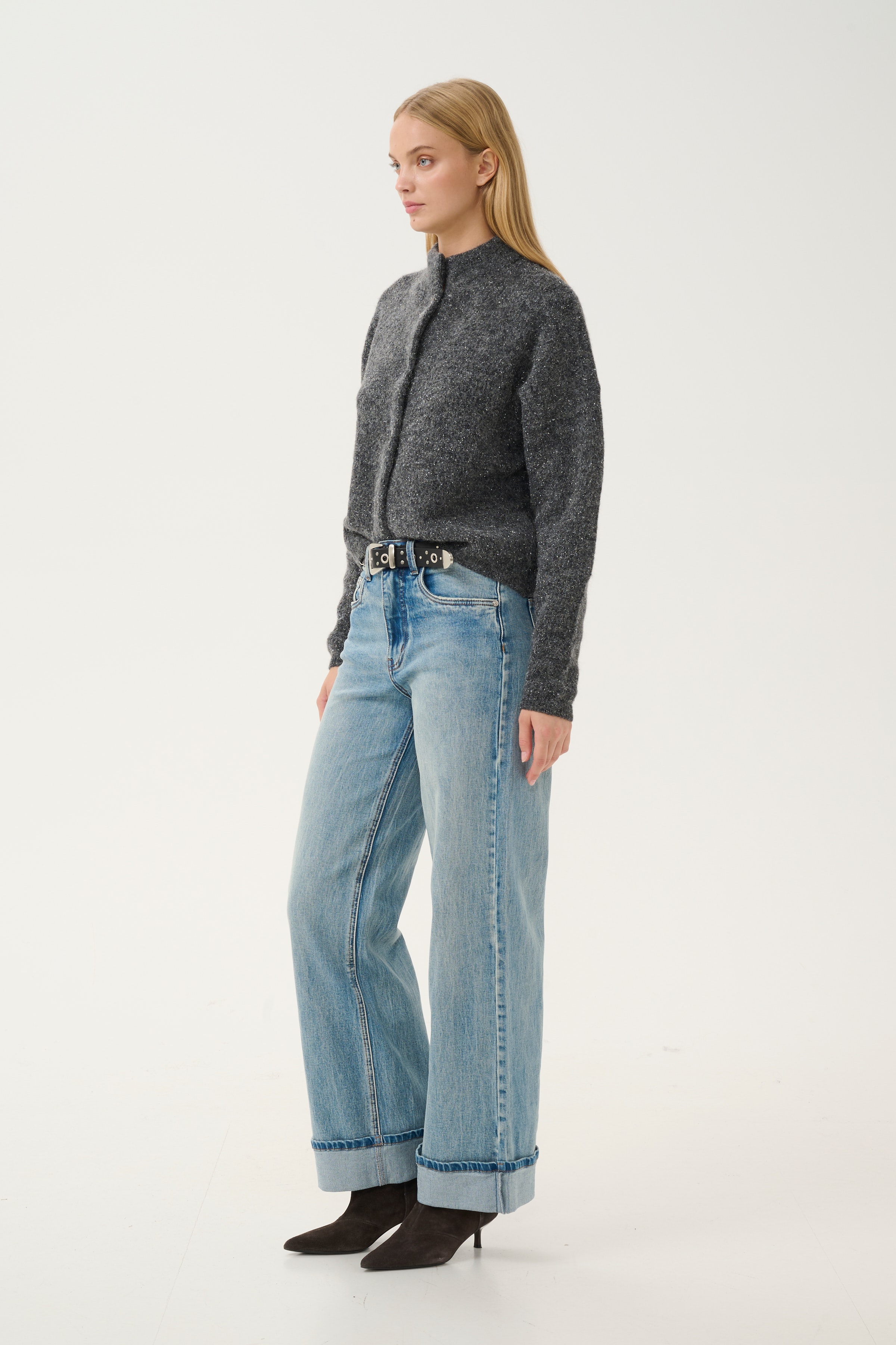 GZalpha Cardigan LOOKBOOK FRONT 10910817-108702