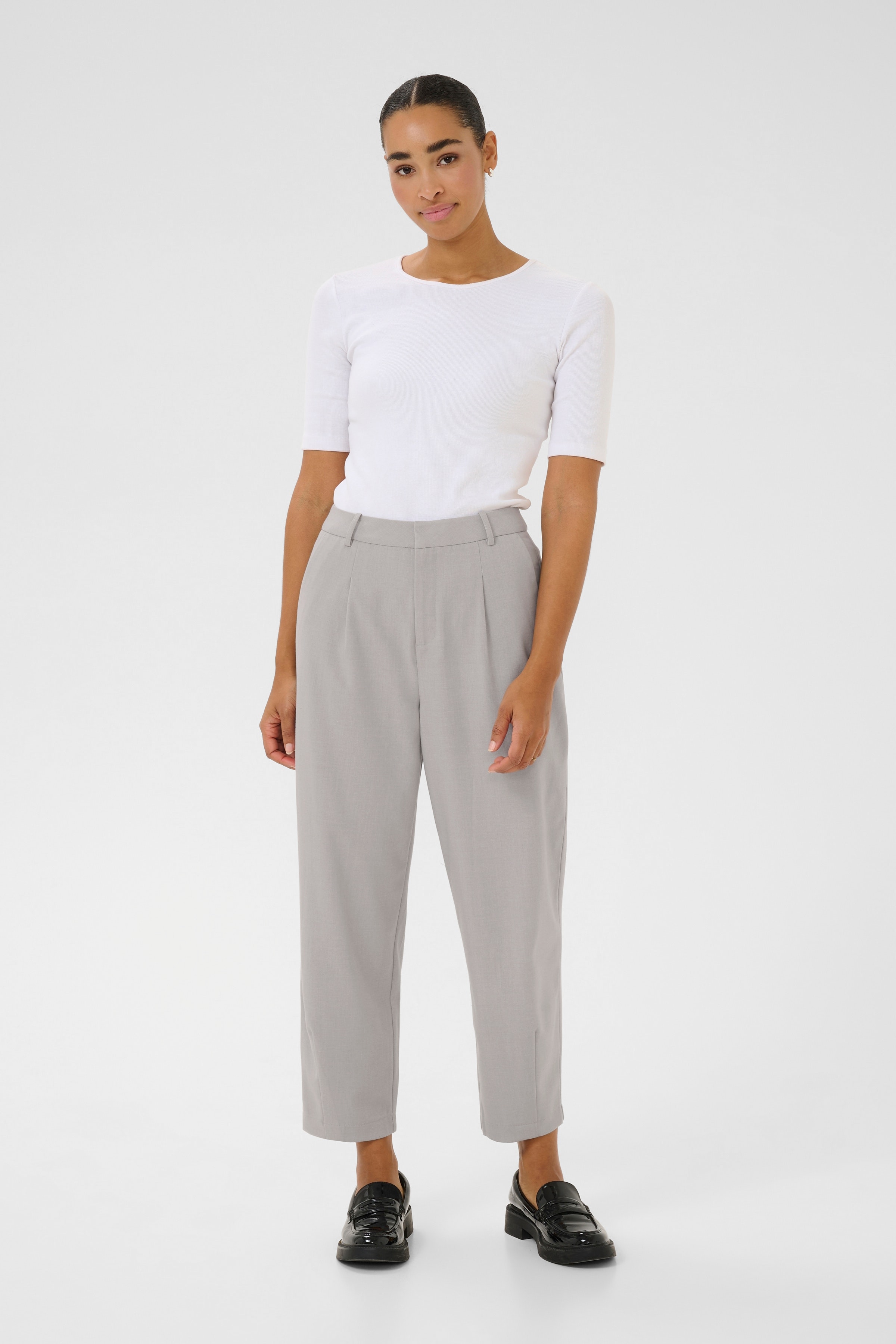 KAmerle Trousers LOOKBOOK FRONT 10504769-100123