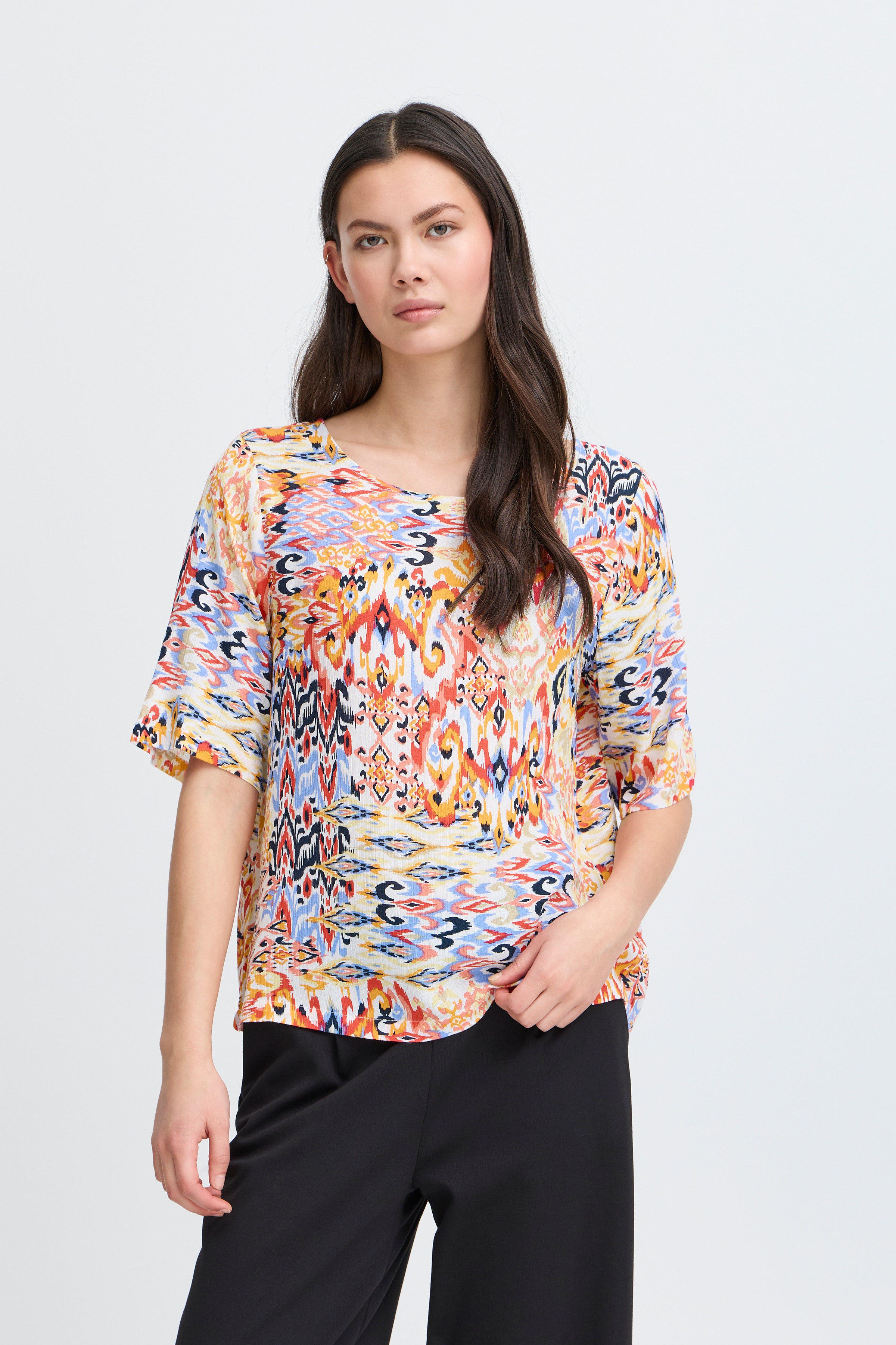 Kurzarm-Bluse LOOKBOOK FRONT 20122971-204485