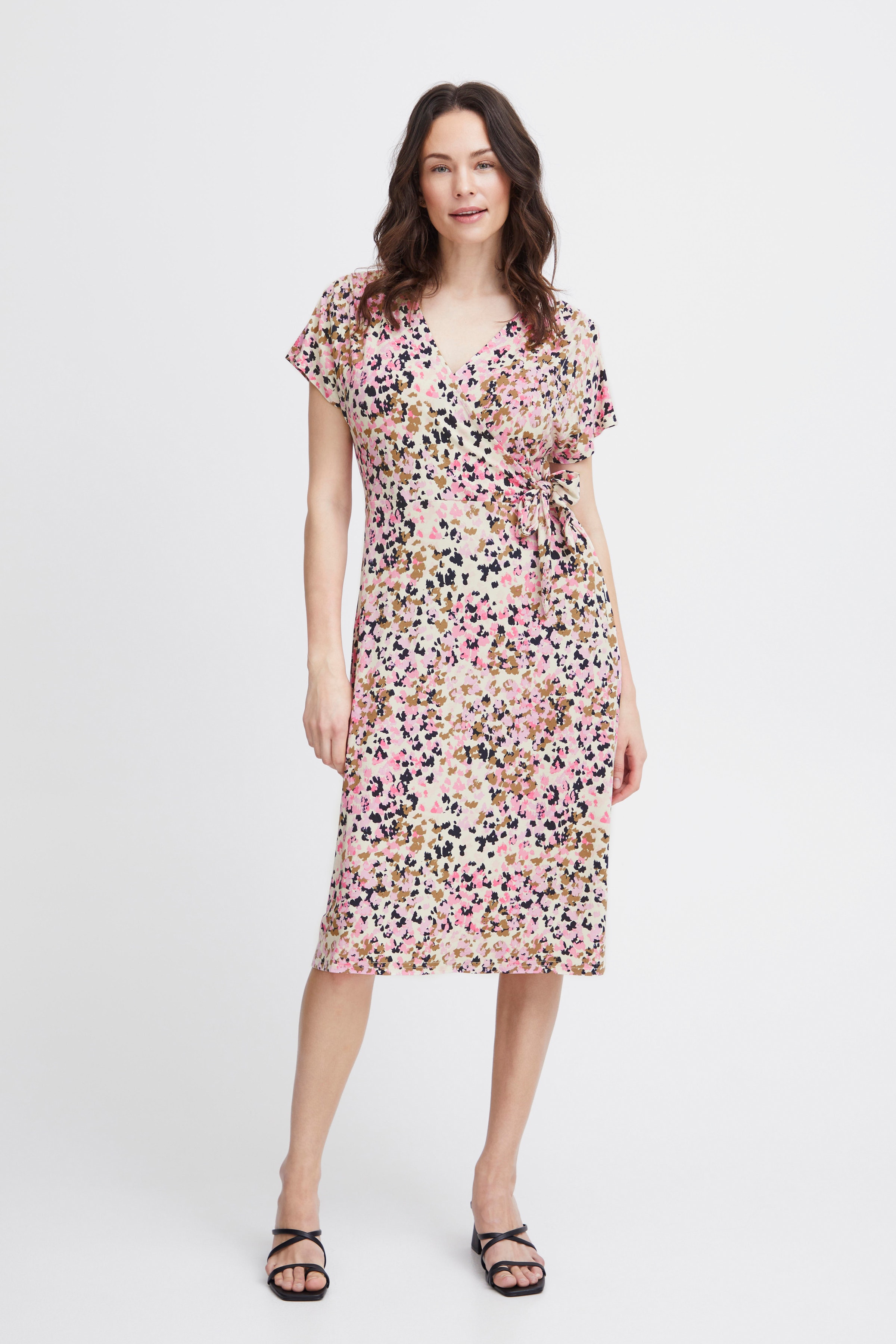 FRDOTTIE Kjole LOOKBOOK FRONT 20613921-203812