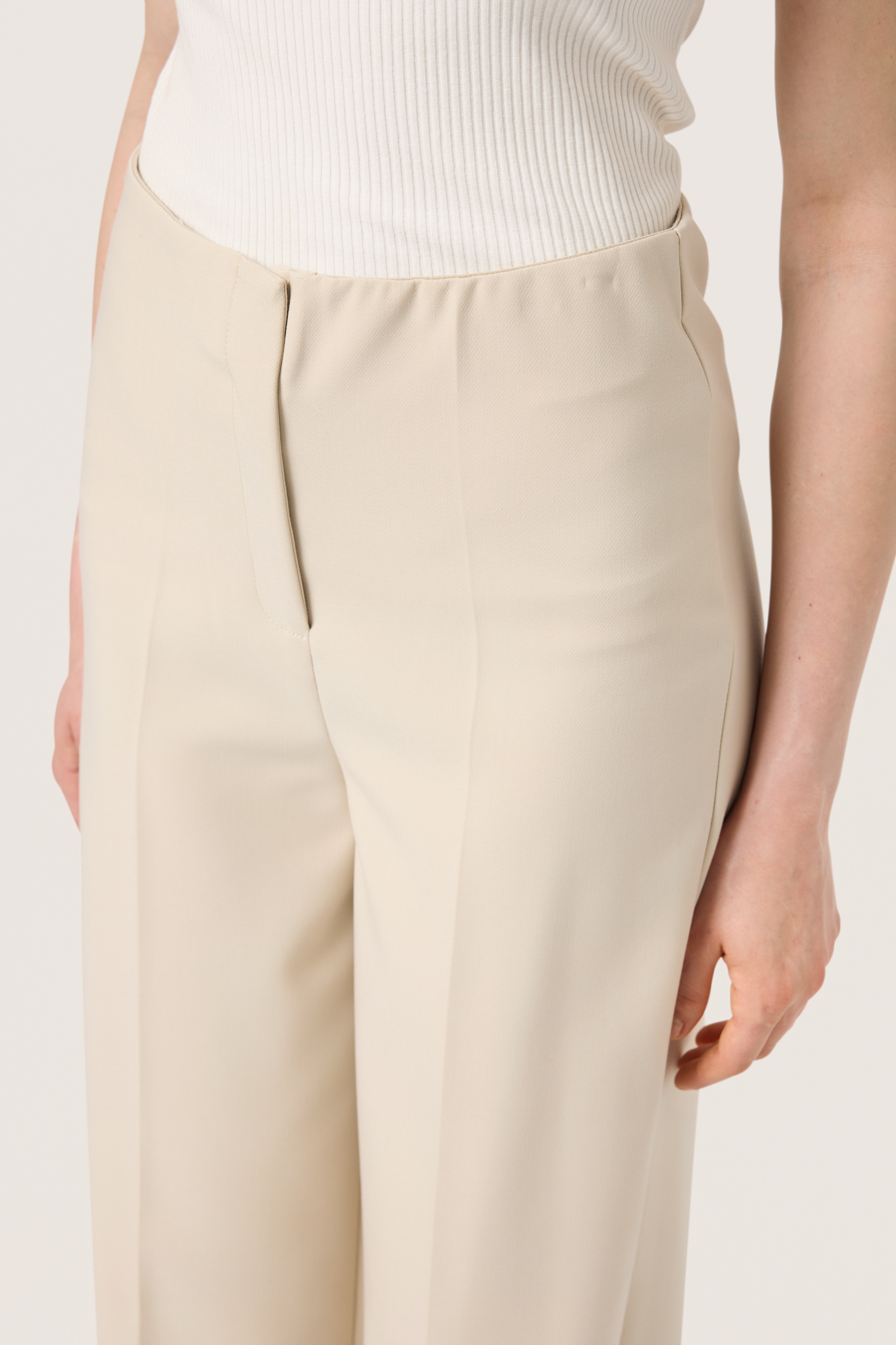 SLCorinne Wide Trousers LOOKBOOK DETAIL 30407228-130401