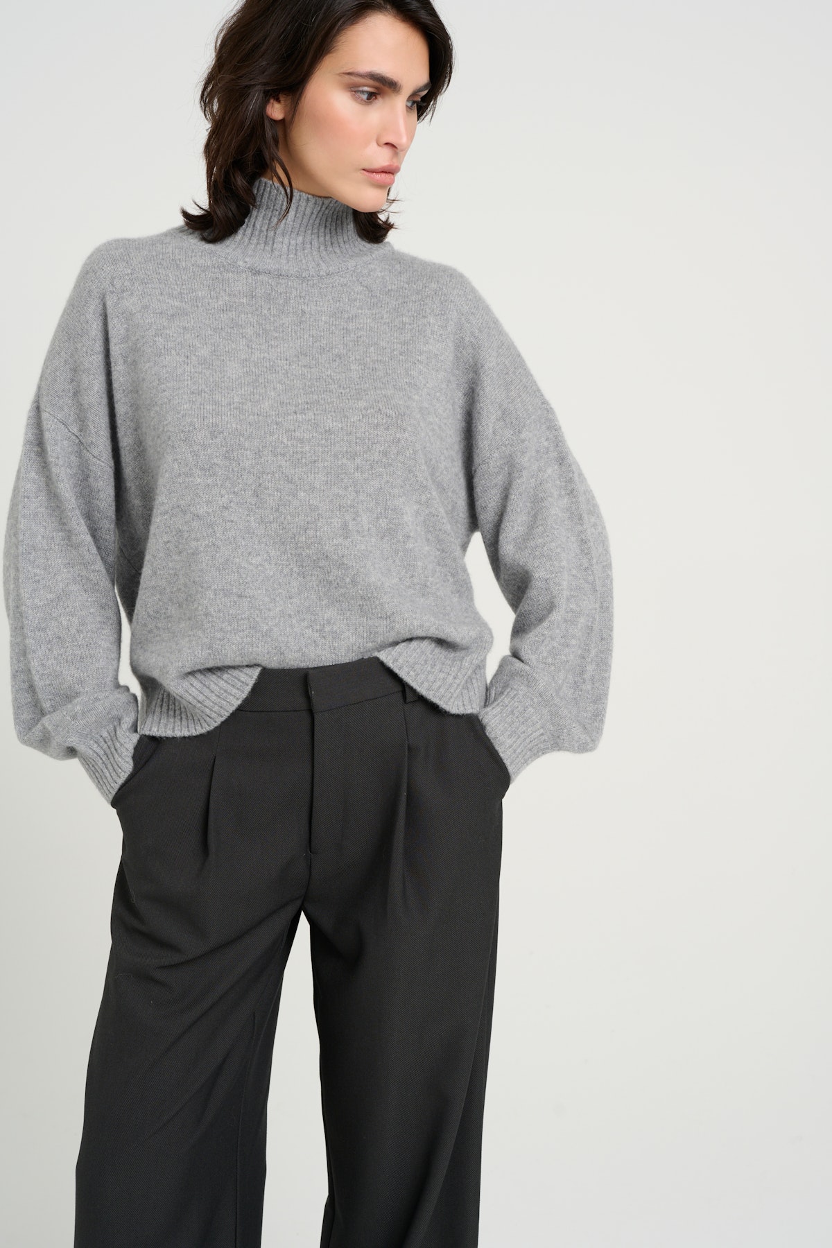 CasiaGZ Cashmere Pullover in river stone melange color