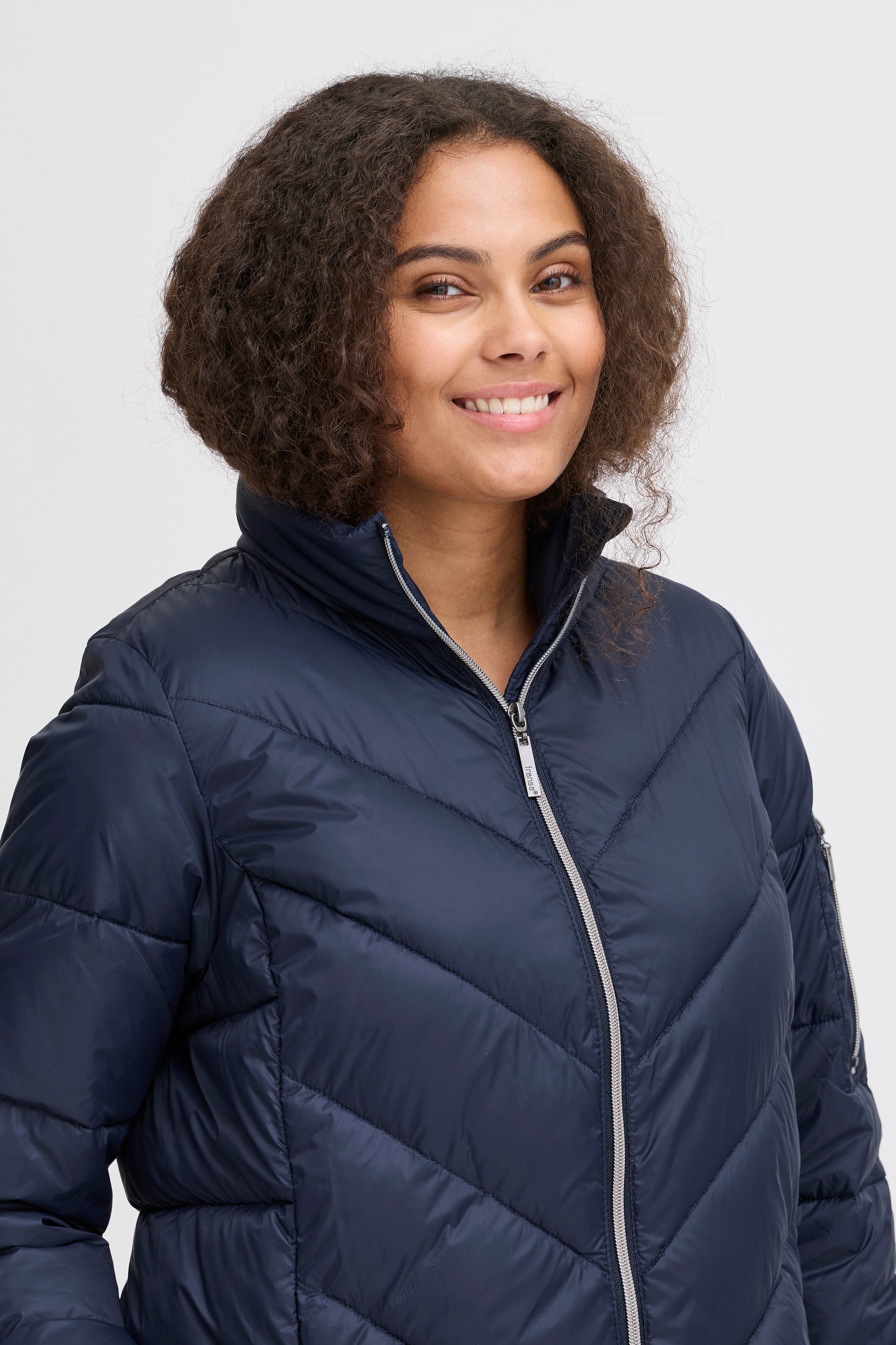  FRBAPADDING Jacke LOOKBOOK DETAIL 20615217-193923