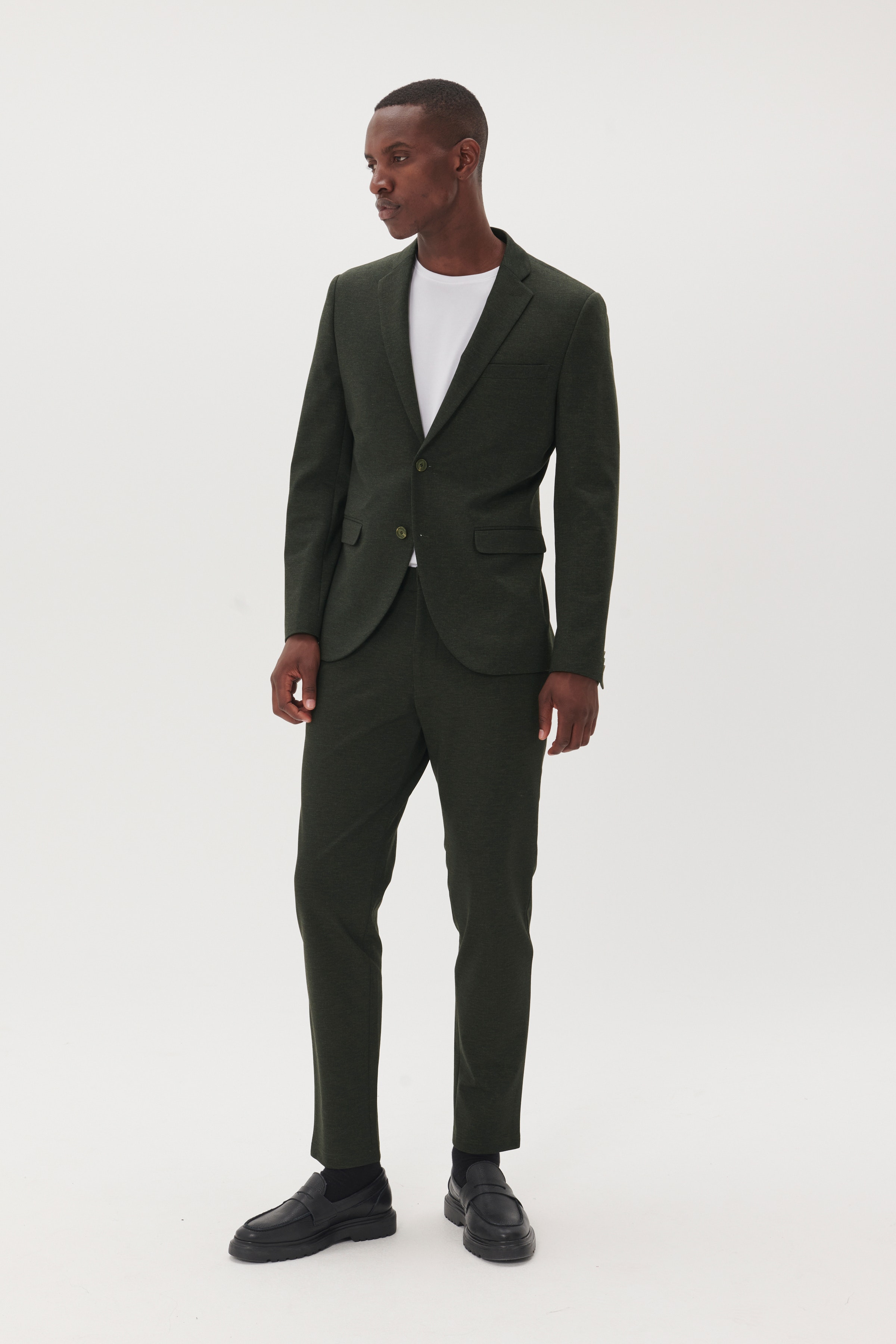 MAgeorge Blazer LOOKBOOK FRONT 30205543-190414