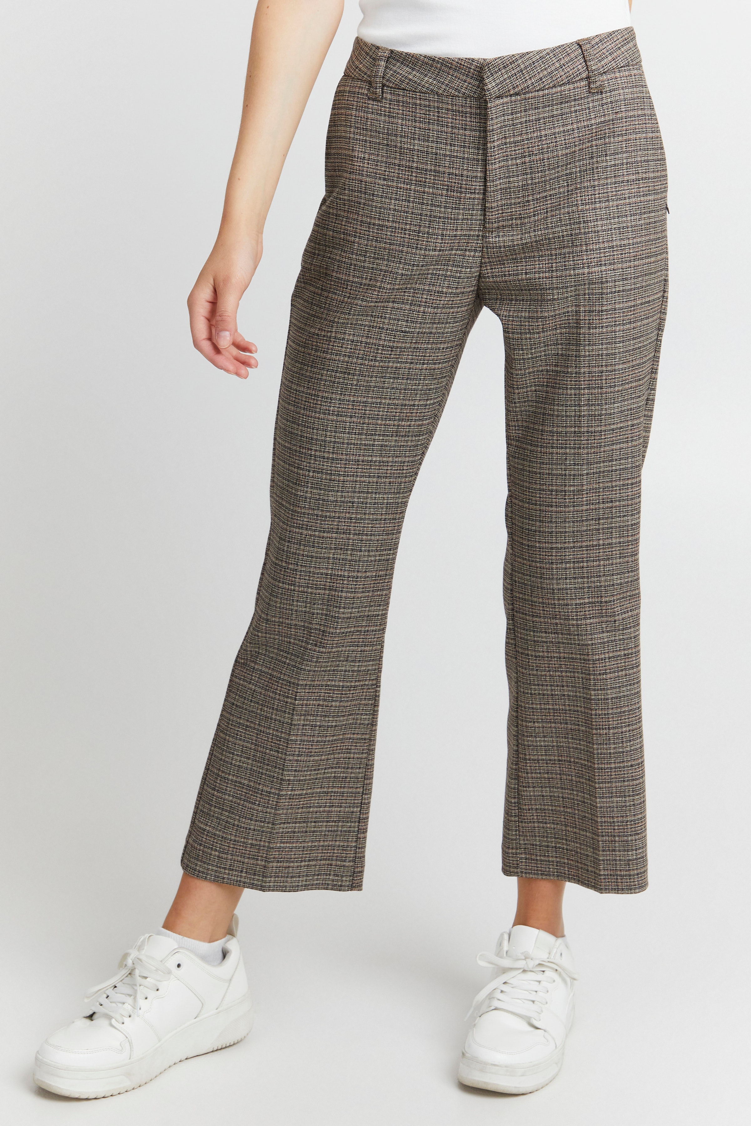 Bindy casual hose LOOKBOOK FRONT 50206851-201434