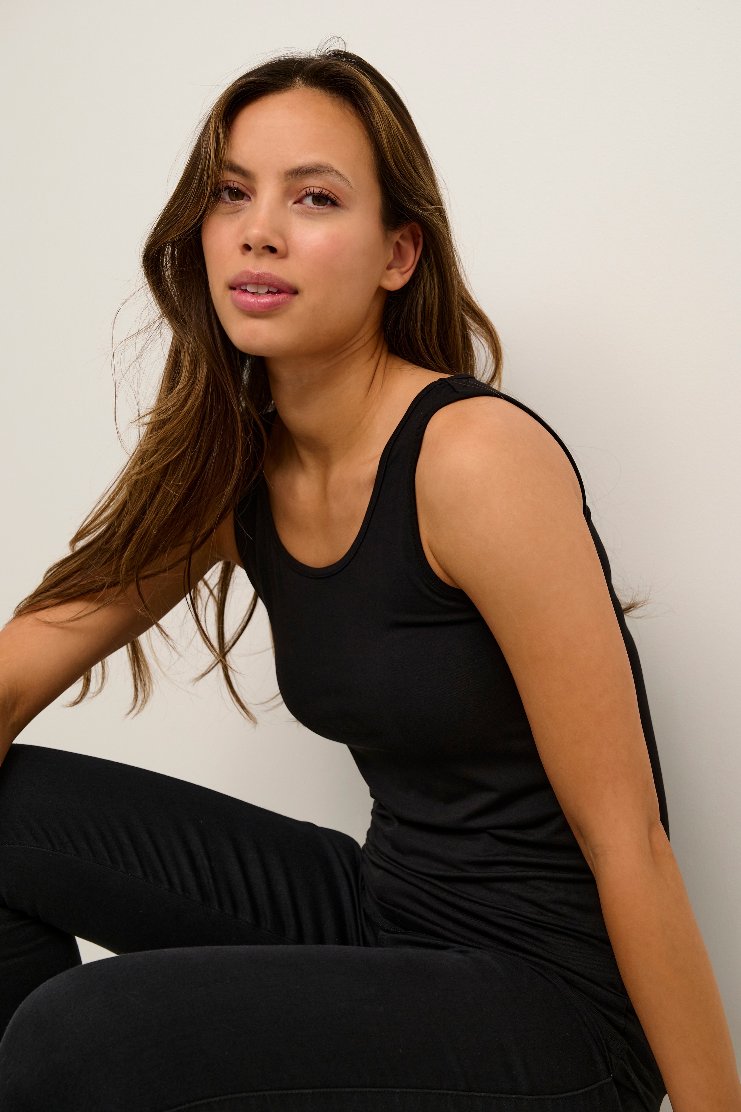 KAyoko Top LOOKBOOK DETAIL 10552105-100121